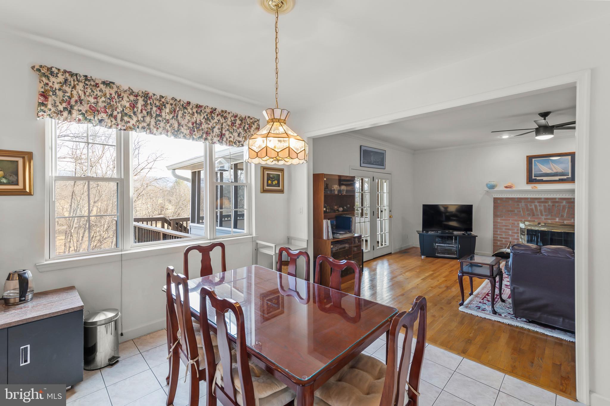 RUNNYMEDE - Residential