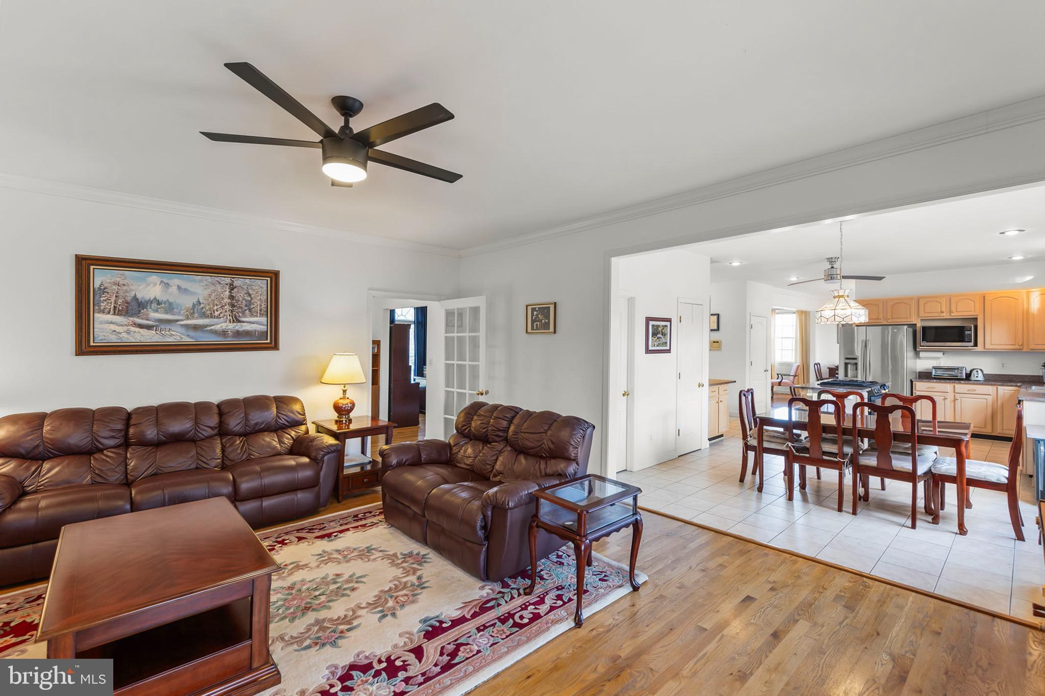 RUNNYMEDE - Residential