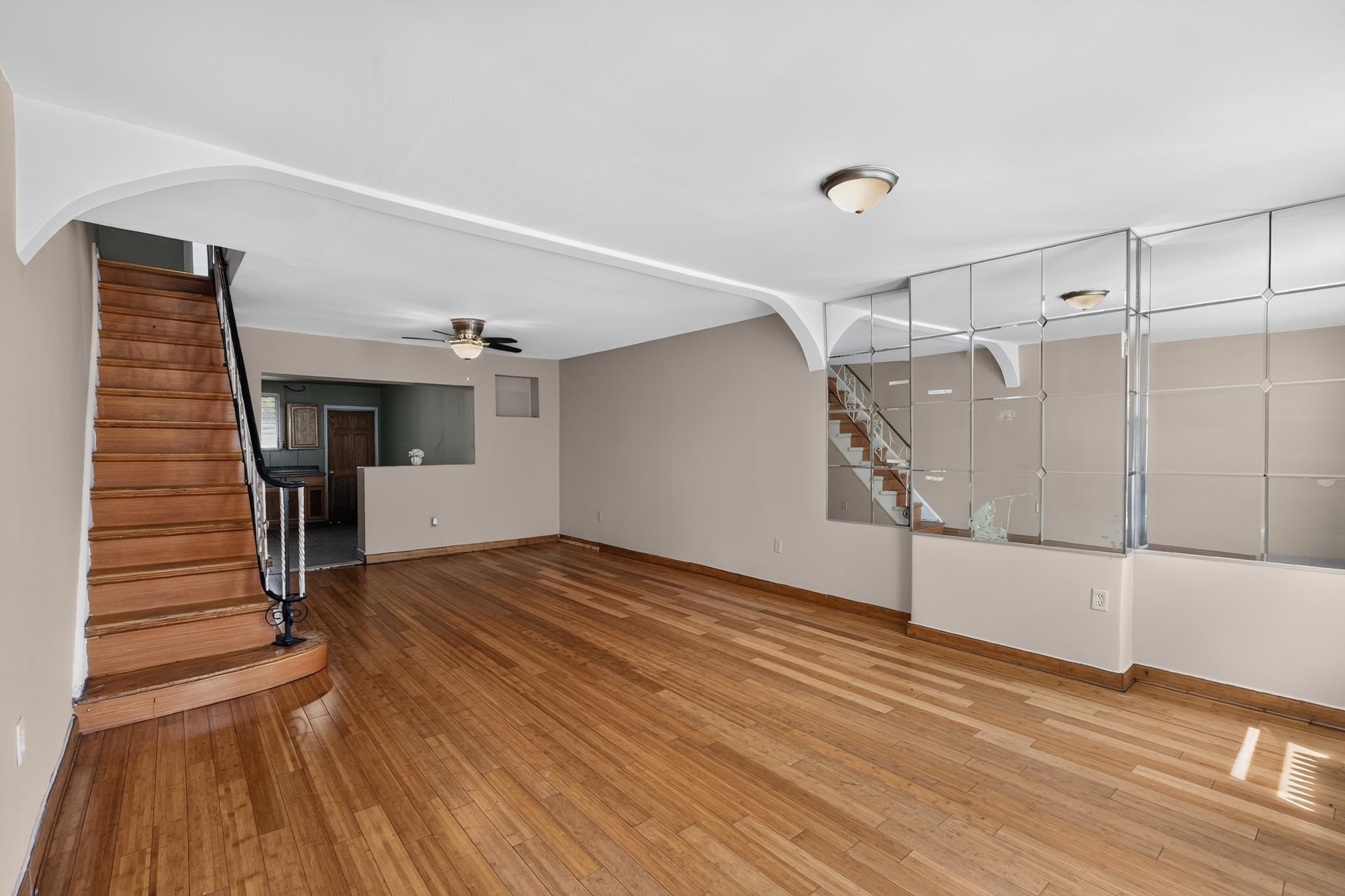 2304 S 6TH STREET