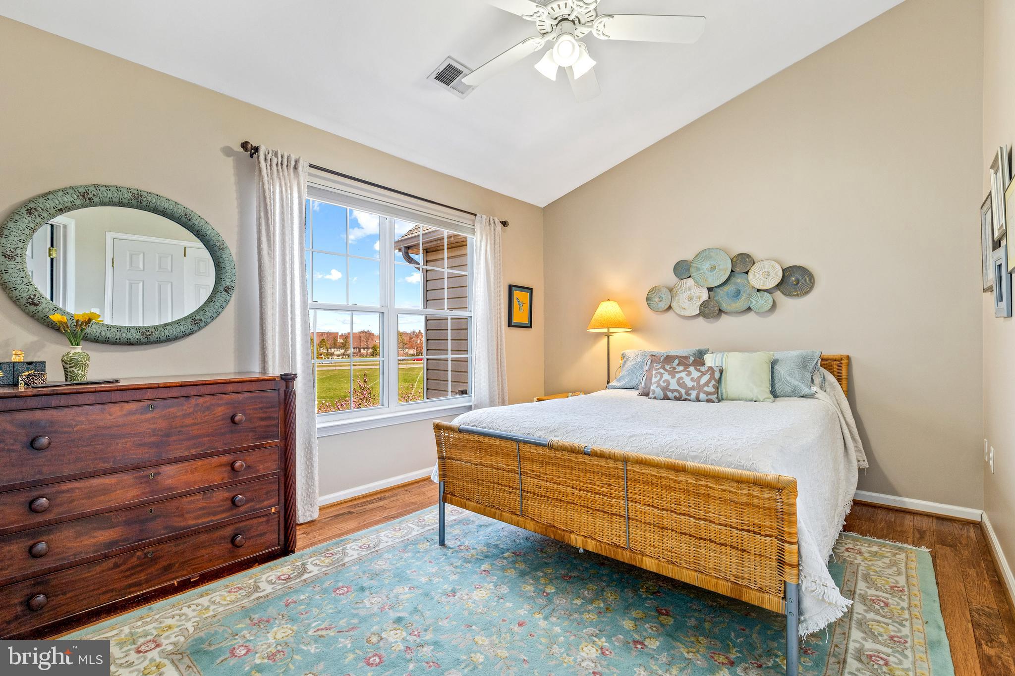 ASHBURN VILLAGE - Residential