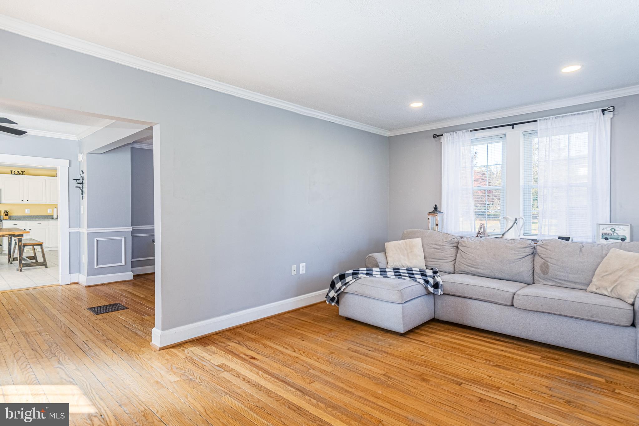 KINGSVILLE - Residential