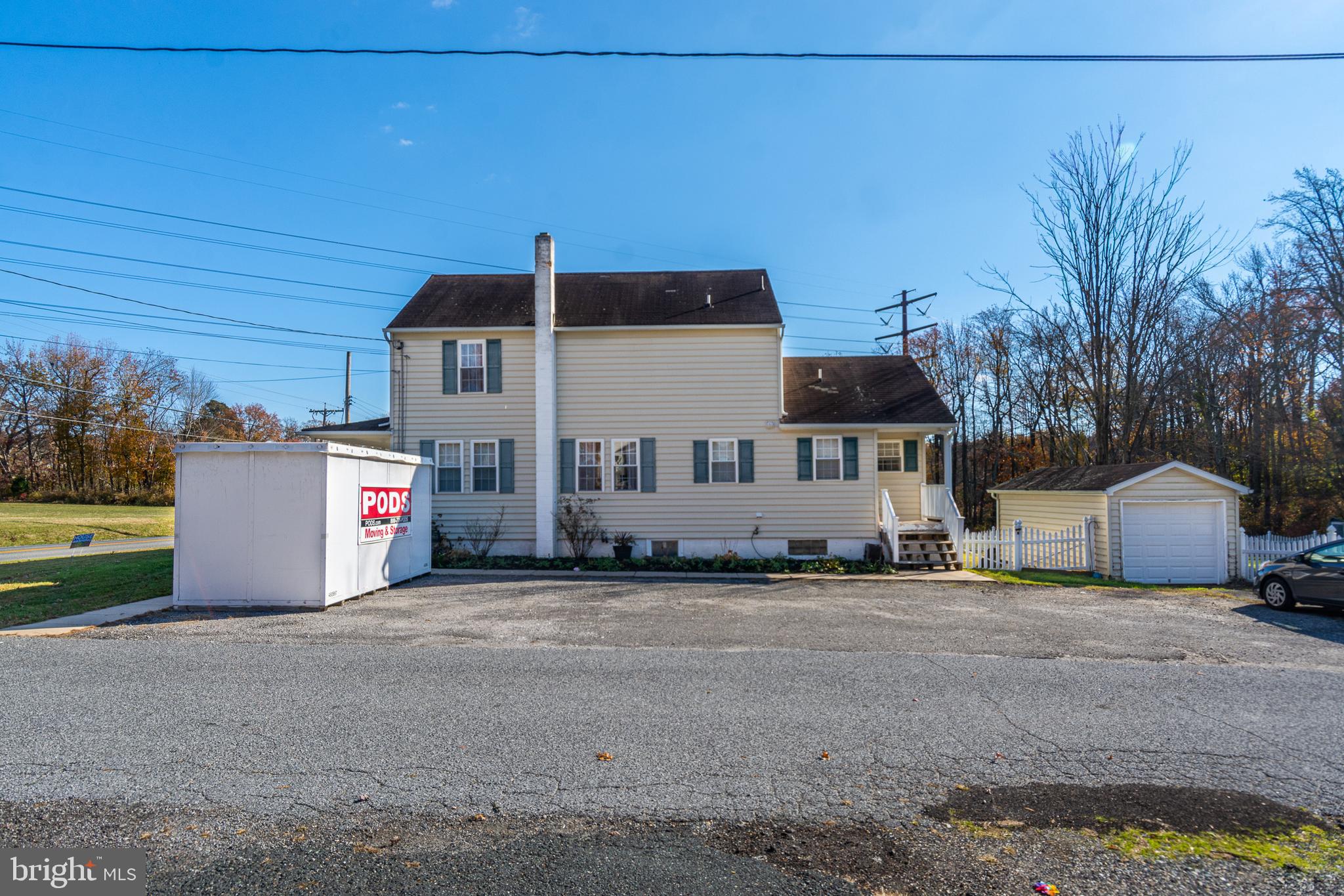 KINGSVILLE - Residential