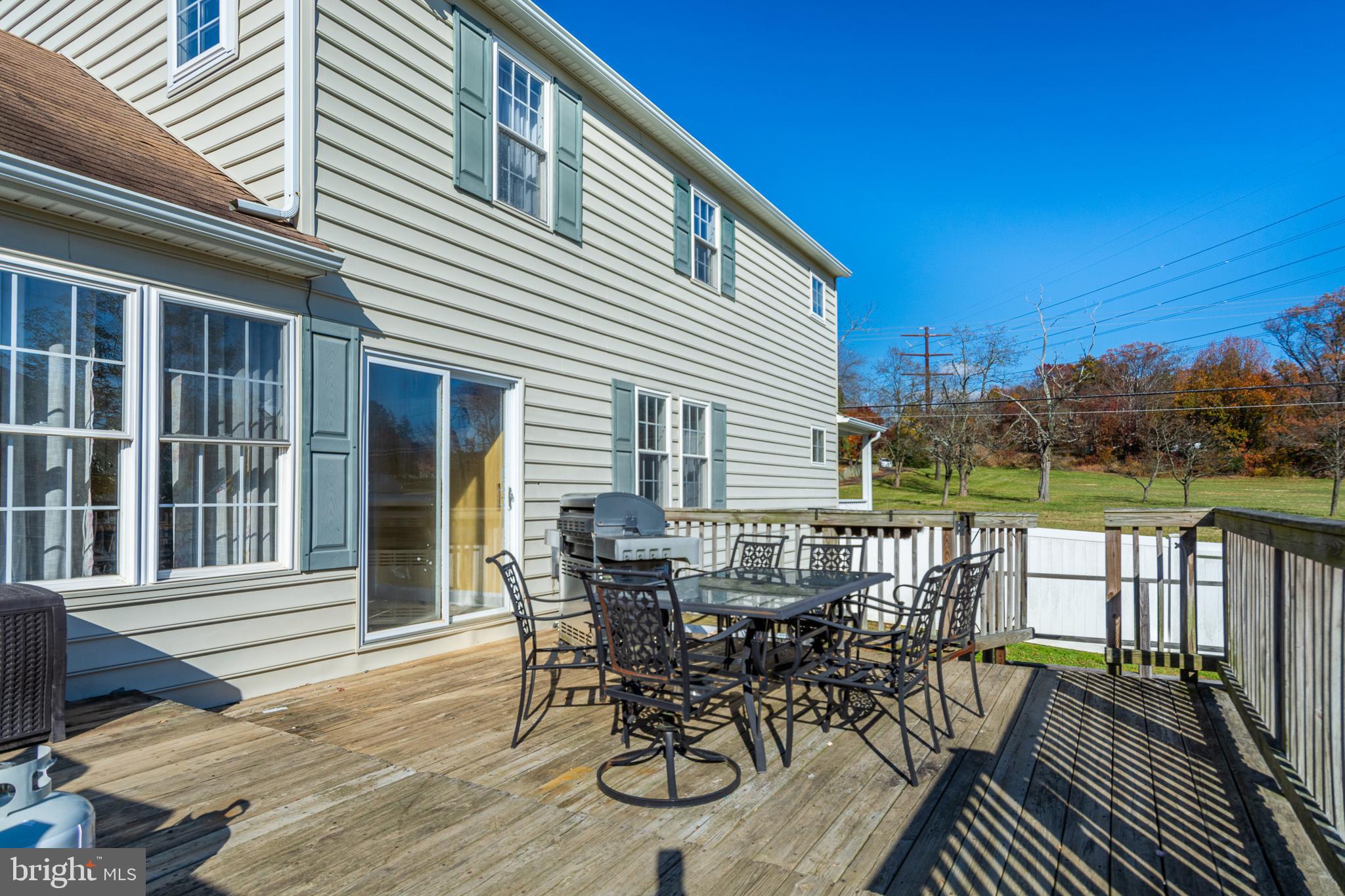 KINGSVILLE - Residential