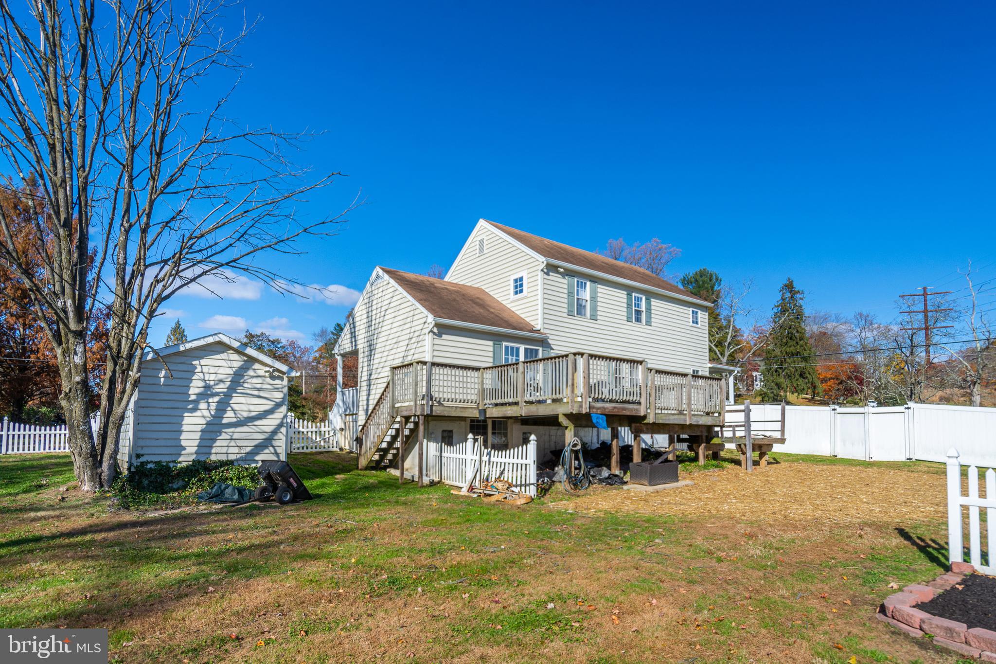 KINGSVILLE - Residential