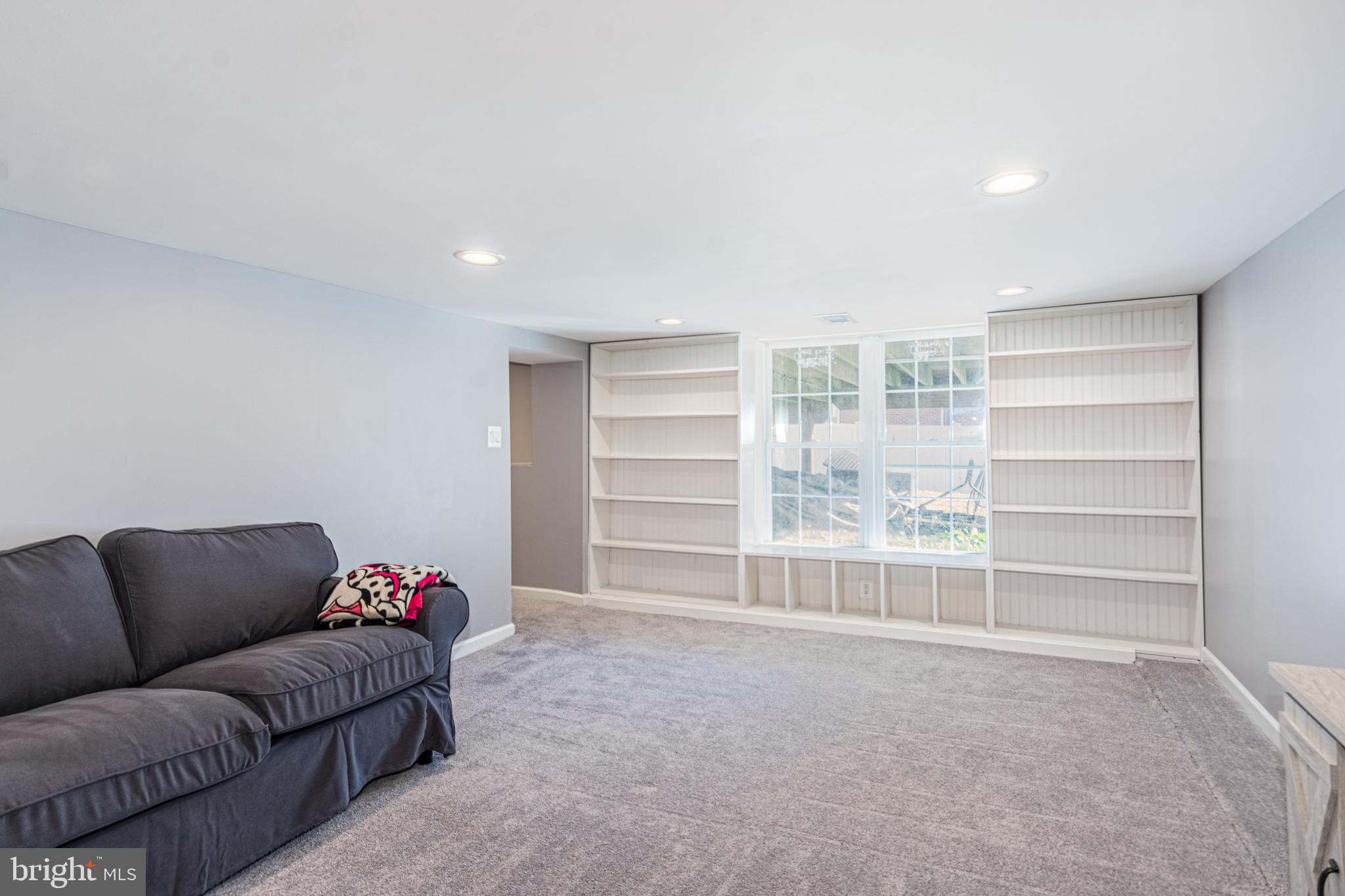 KINGSVILLE - Residential