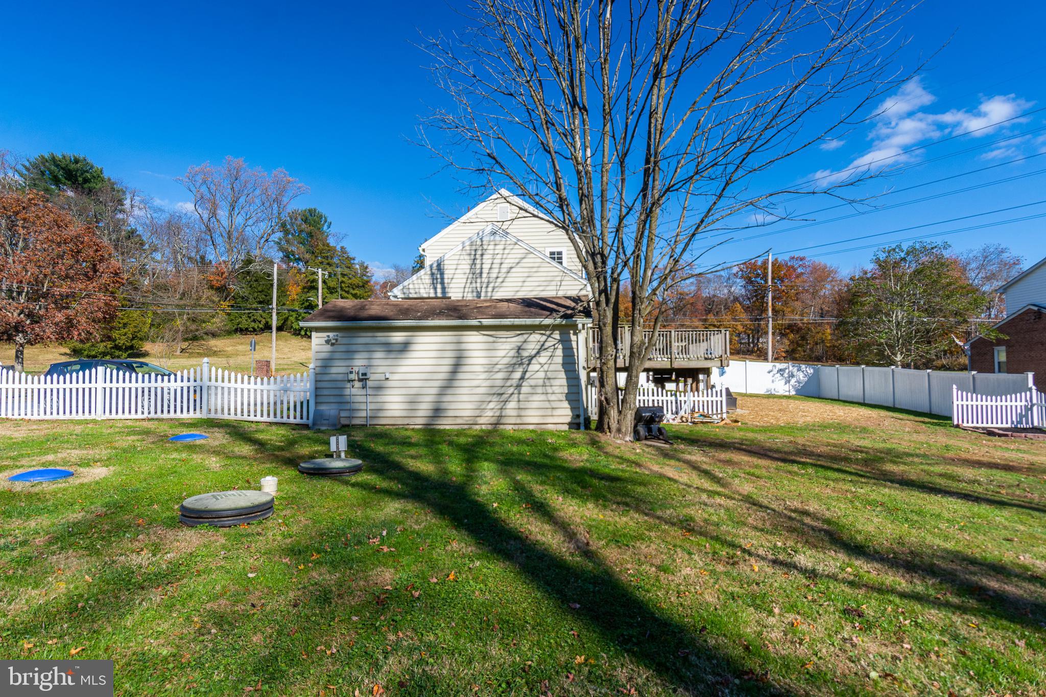 KINGSVILLE - Residential