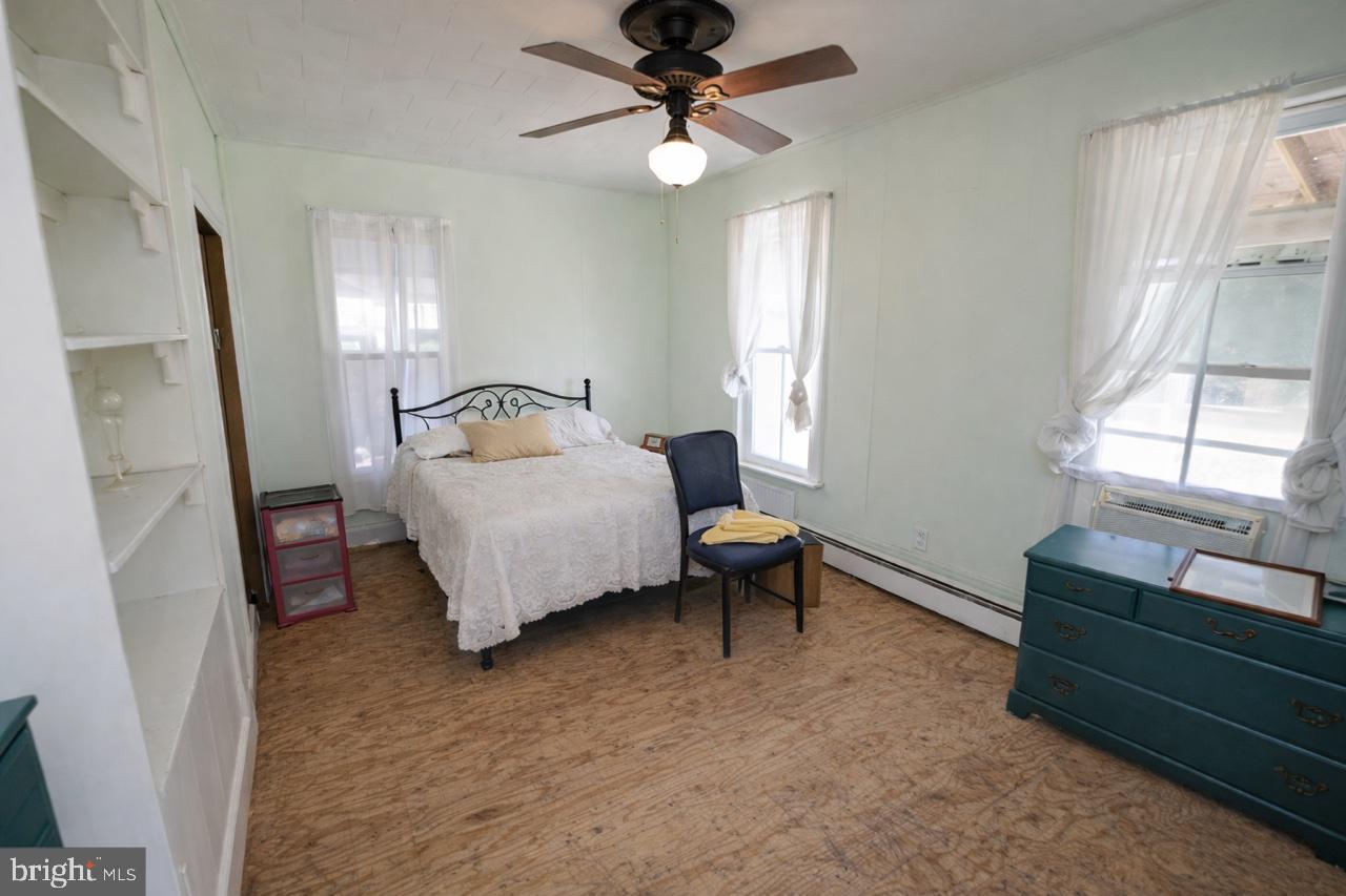 DEAL ISLAND SHORES - Residential