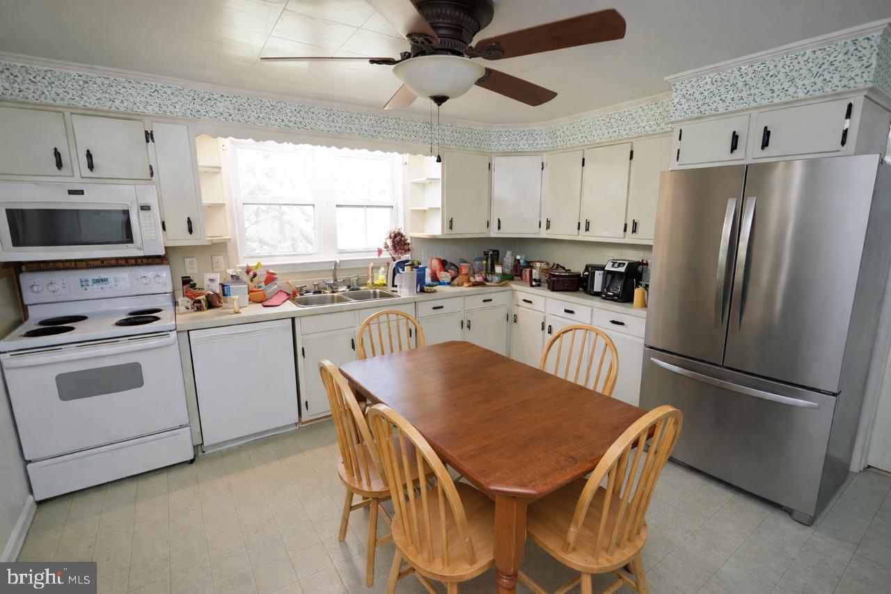 DEAL ISLAND SHORES - Residential