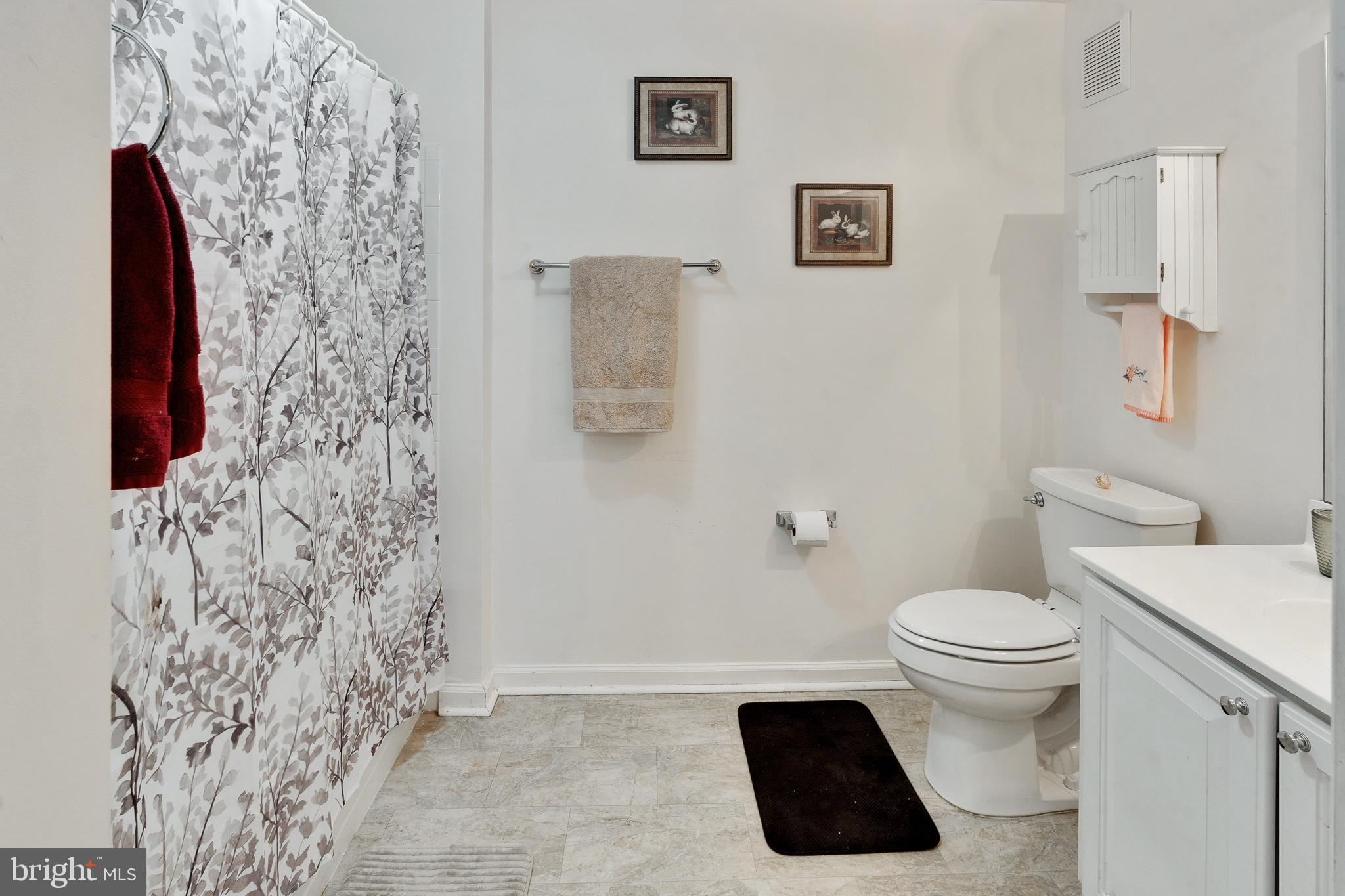 PINEY ORCHARD - Residential