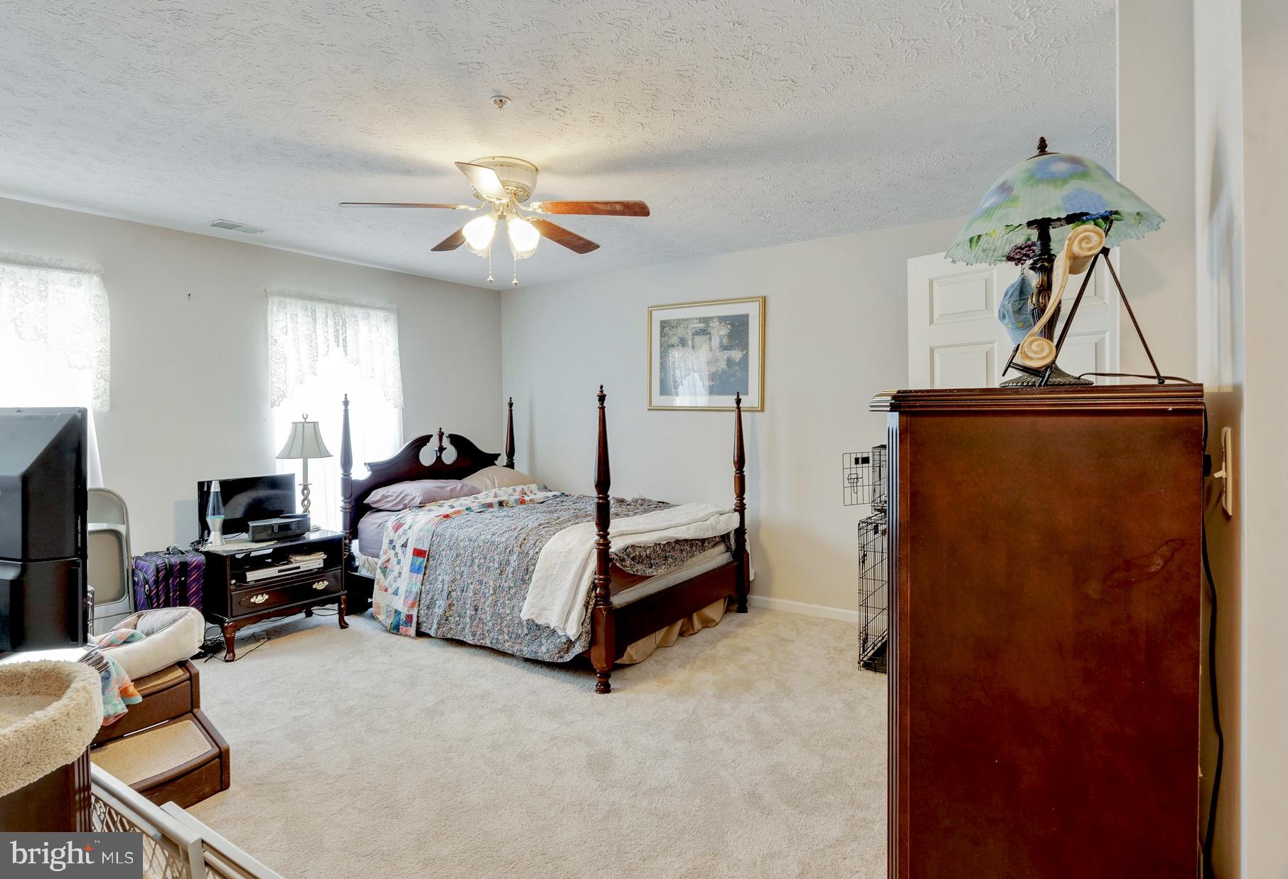 PINEY ORCHARD - Residential