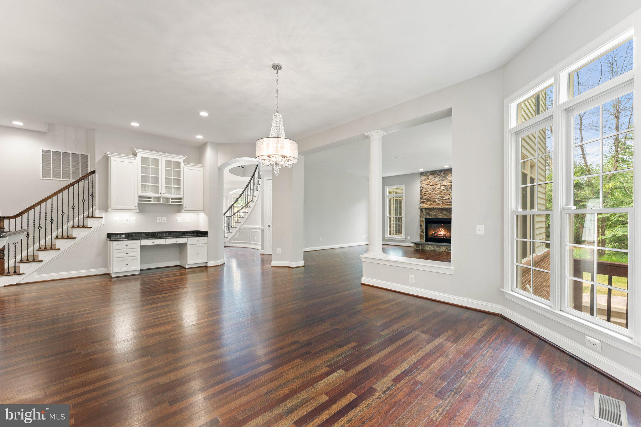 CEDAR CREST - Residential