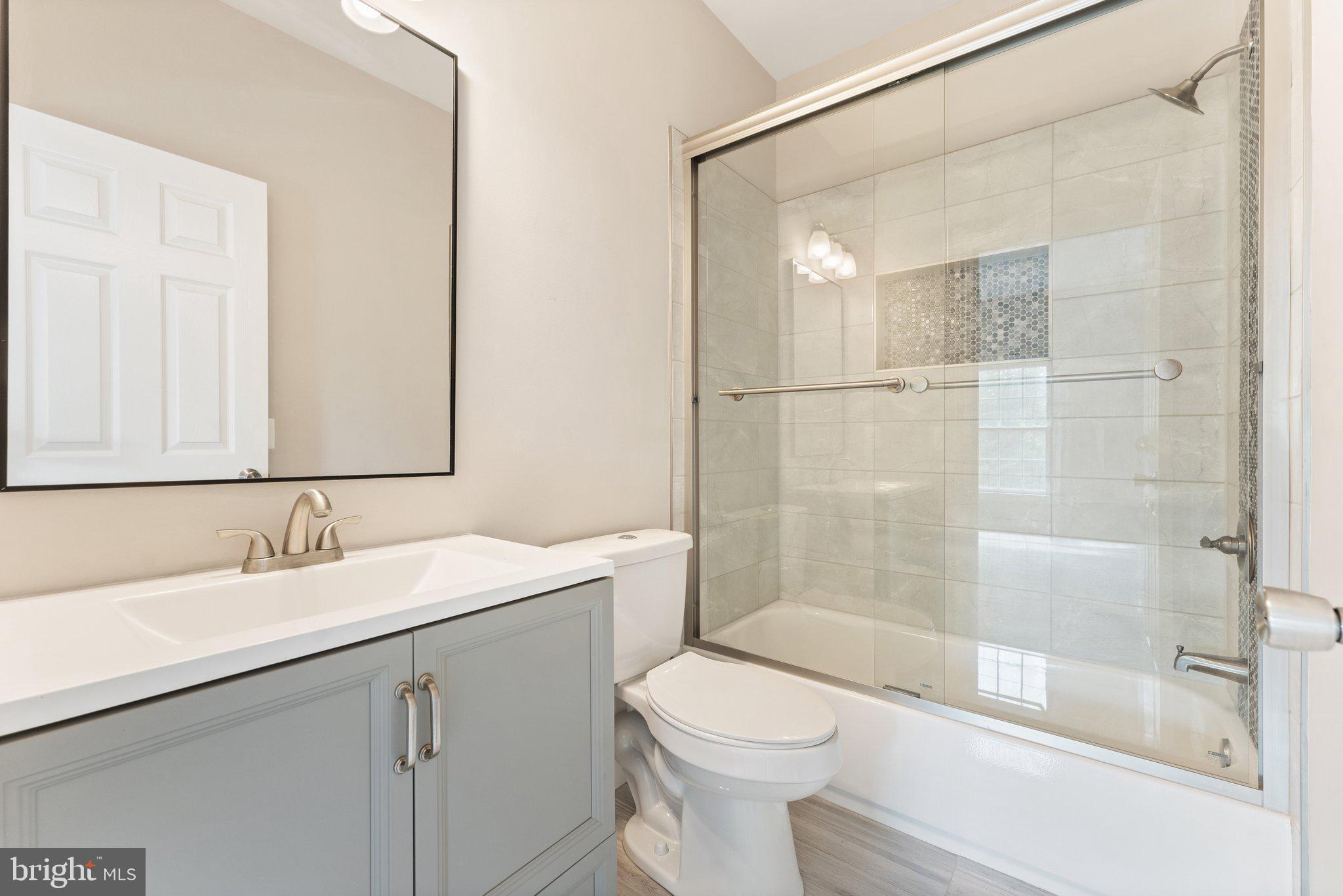 CEDAR CREST - Residential