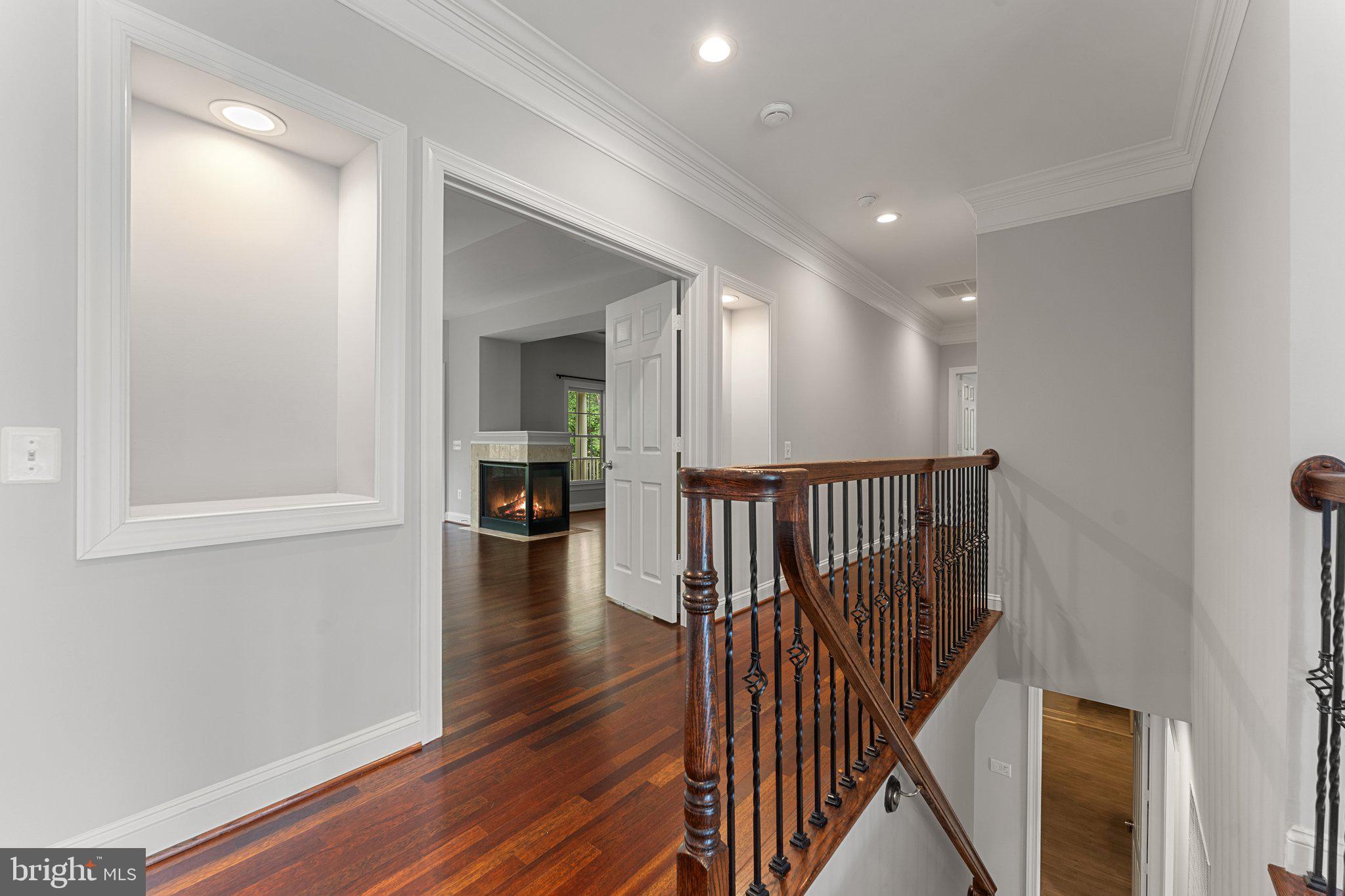 CEDAR CREST - Residential