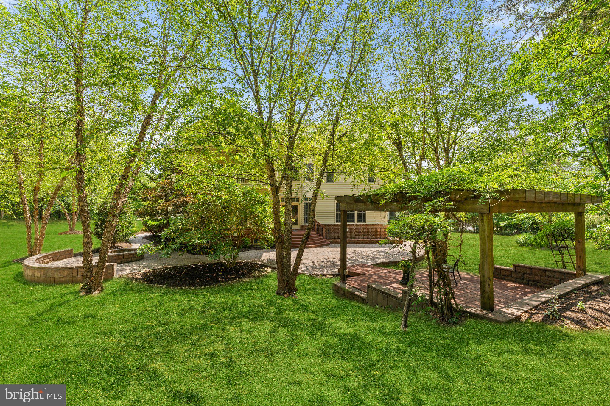 CEDAR CREST - Residential