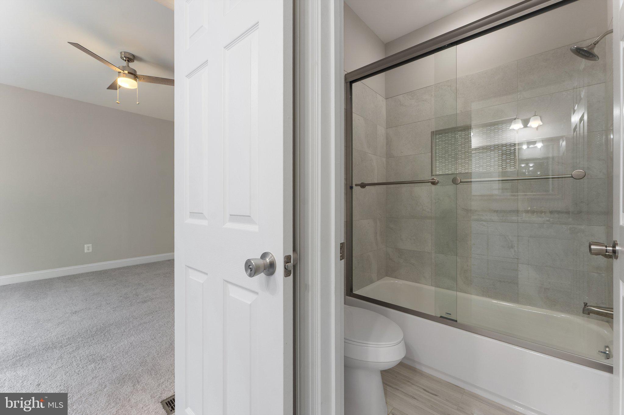 CEDAR CREST - Residential