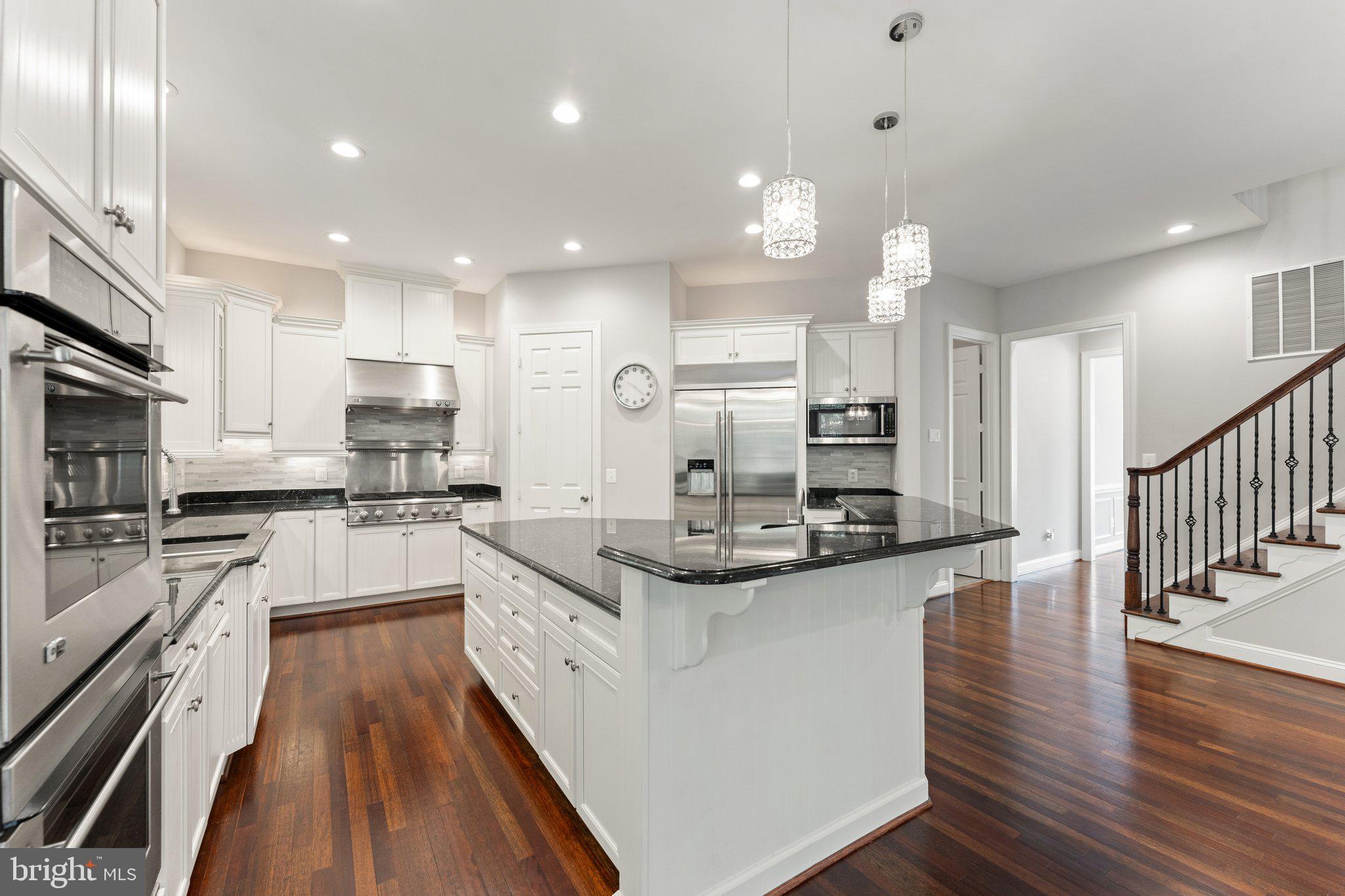 CEDAR CREST - Residential