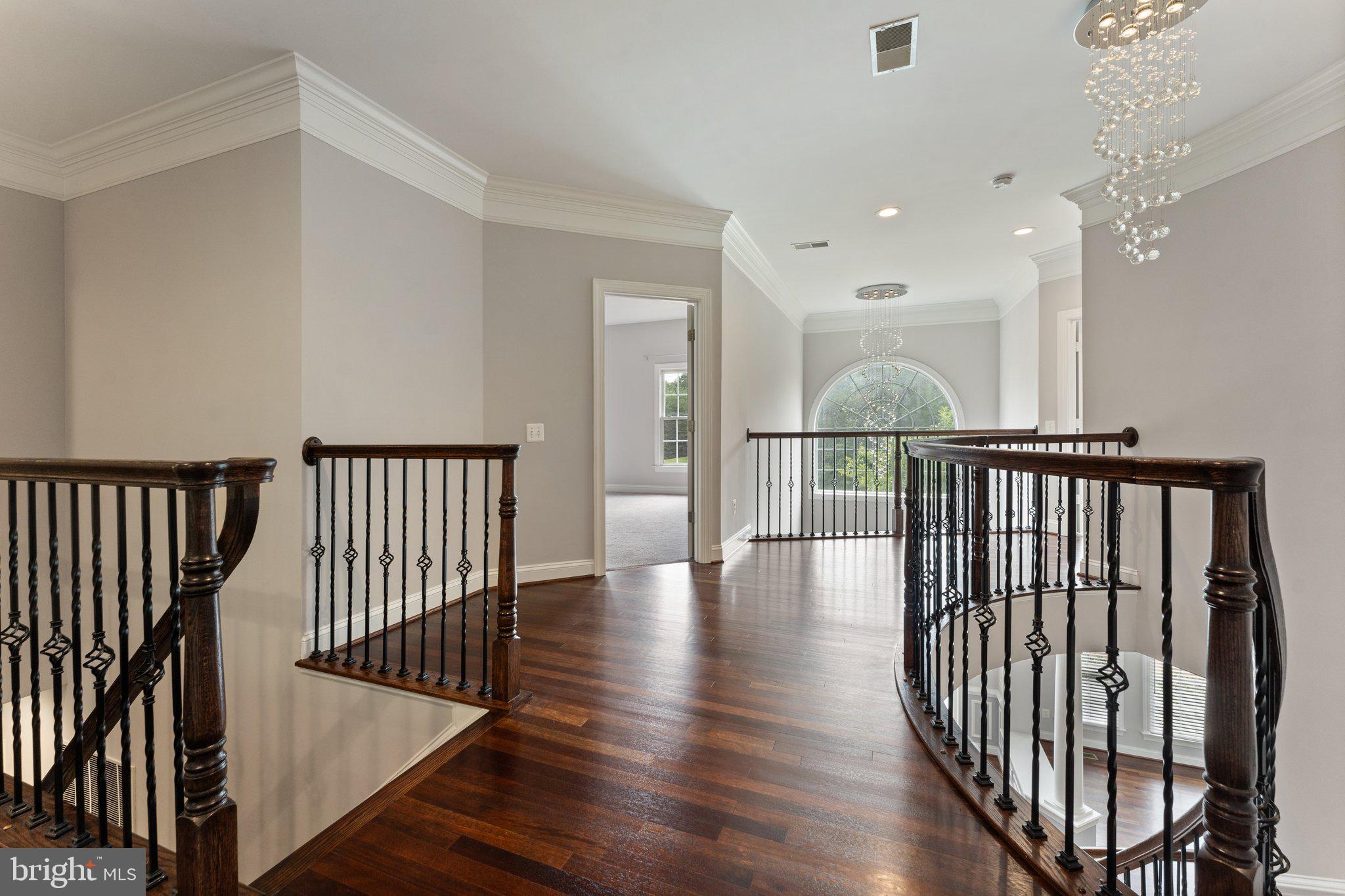 CEDAR CREST - Residential