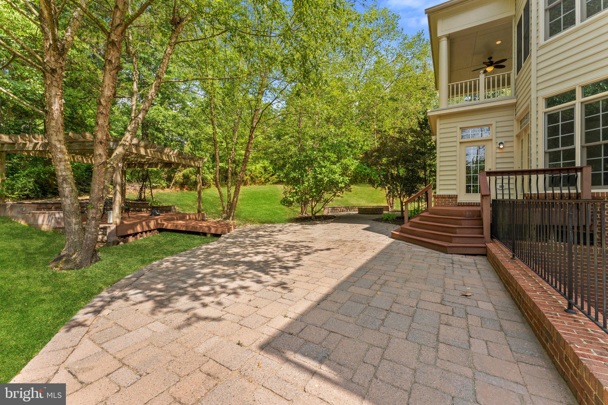 CEDAR CREST - Residential