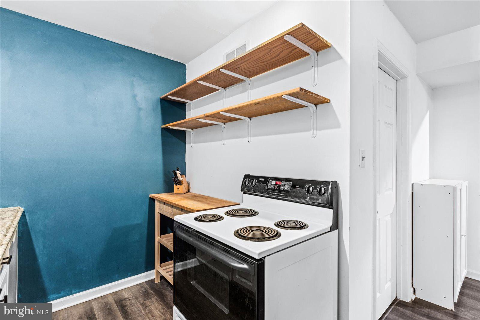 PIEDMONT HILLS - Residential