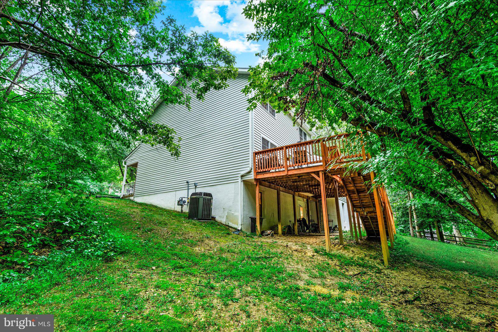 PIEDMONT HILLS - Residential