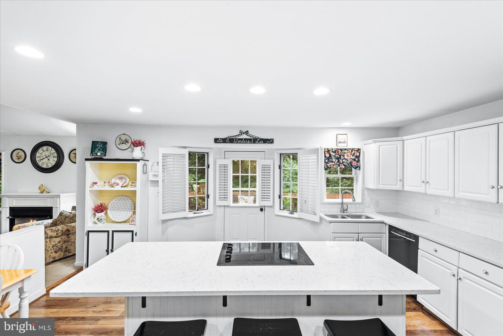 PIEDMONT HILLS - Residential