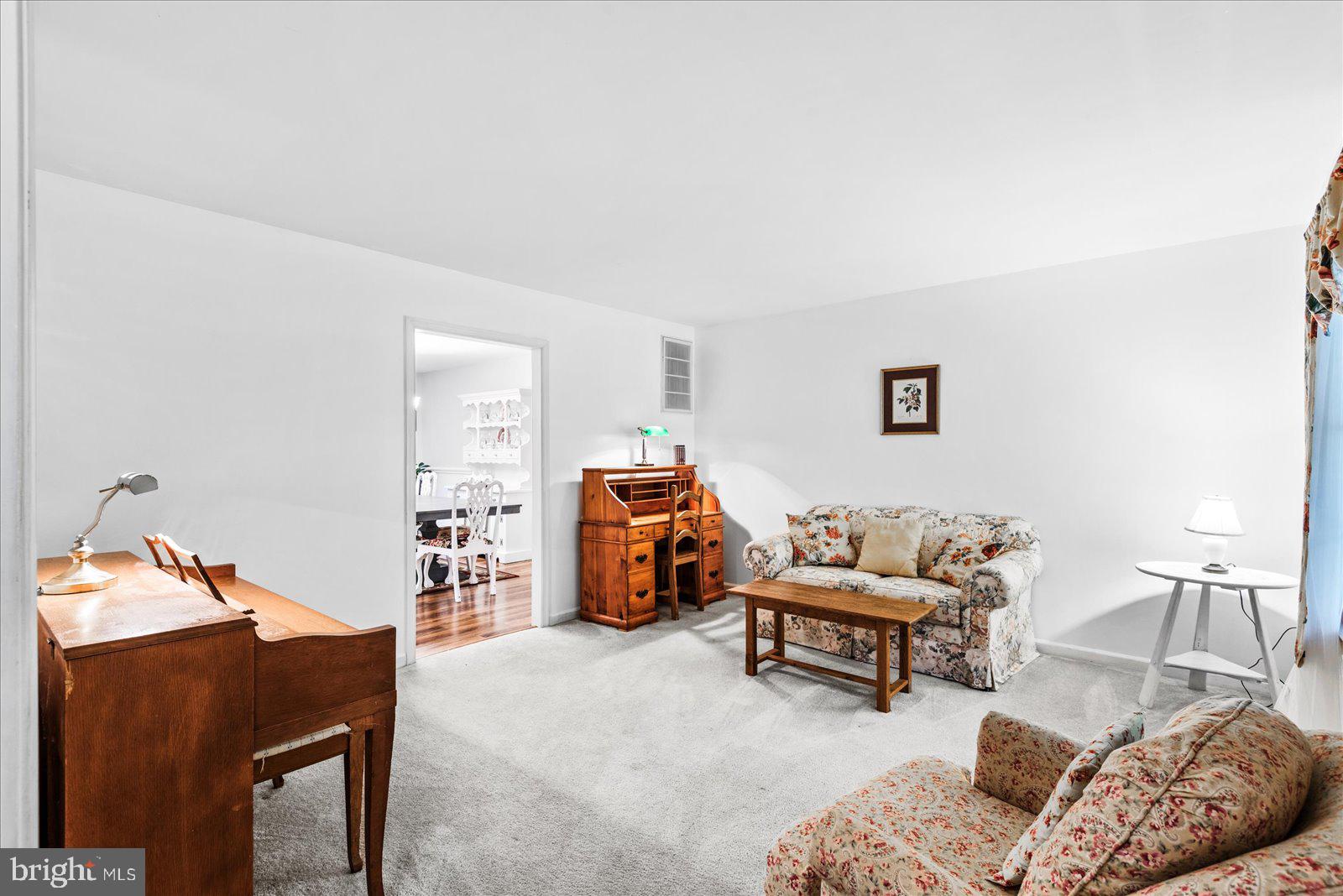 PIEDMONT HILLS - Residential