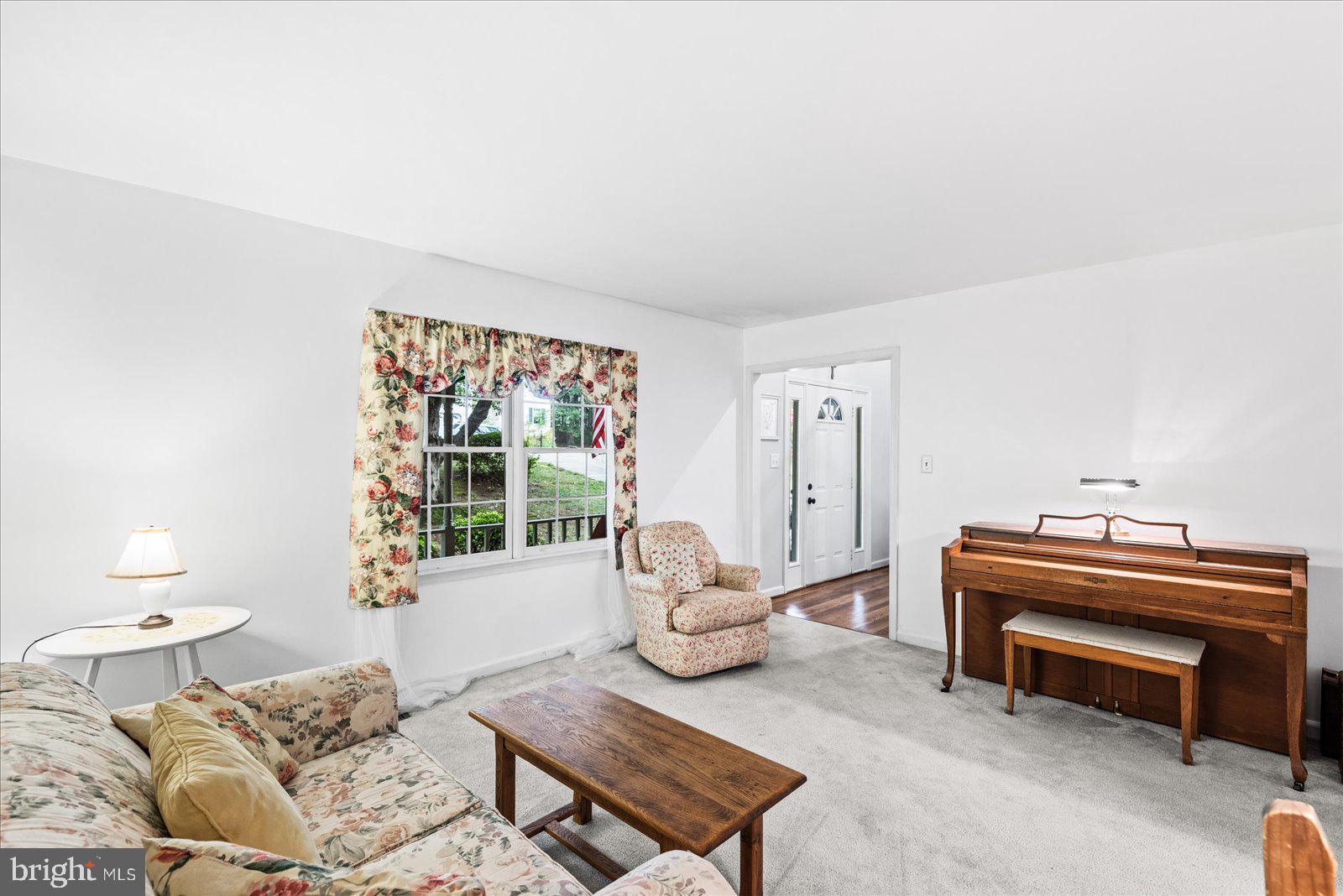 PIEDMONT HILLS - Residential