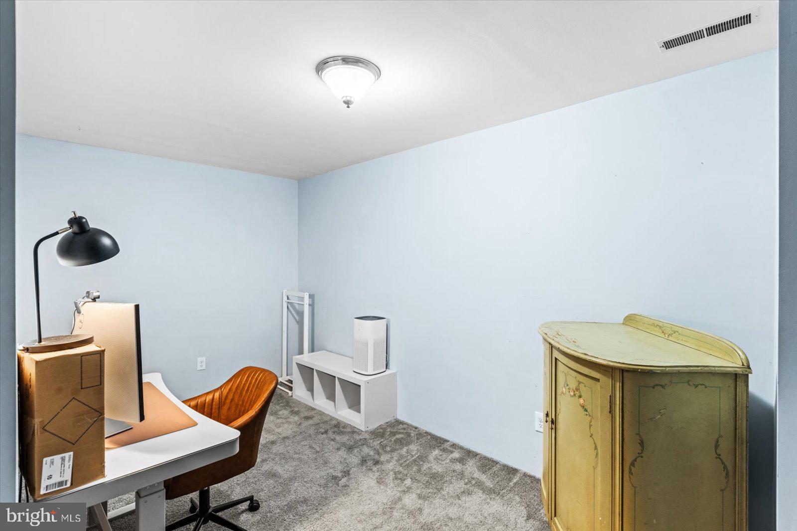 PIEDMONT HILLS - Residential