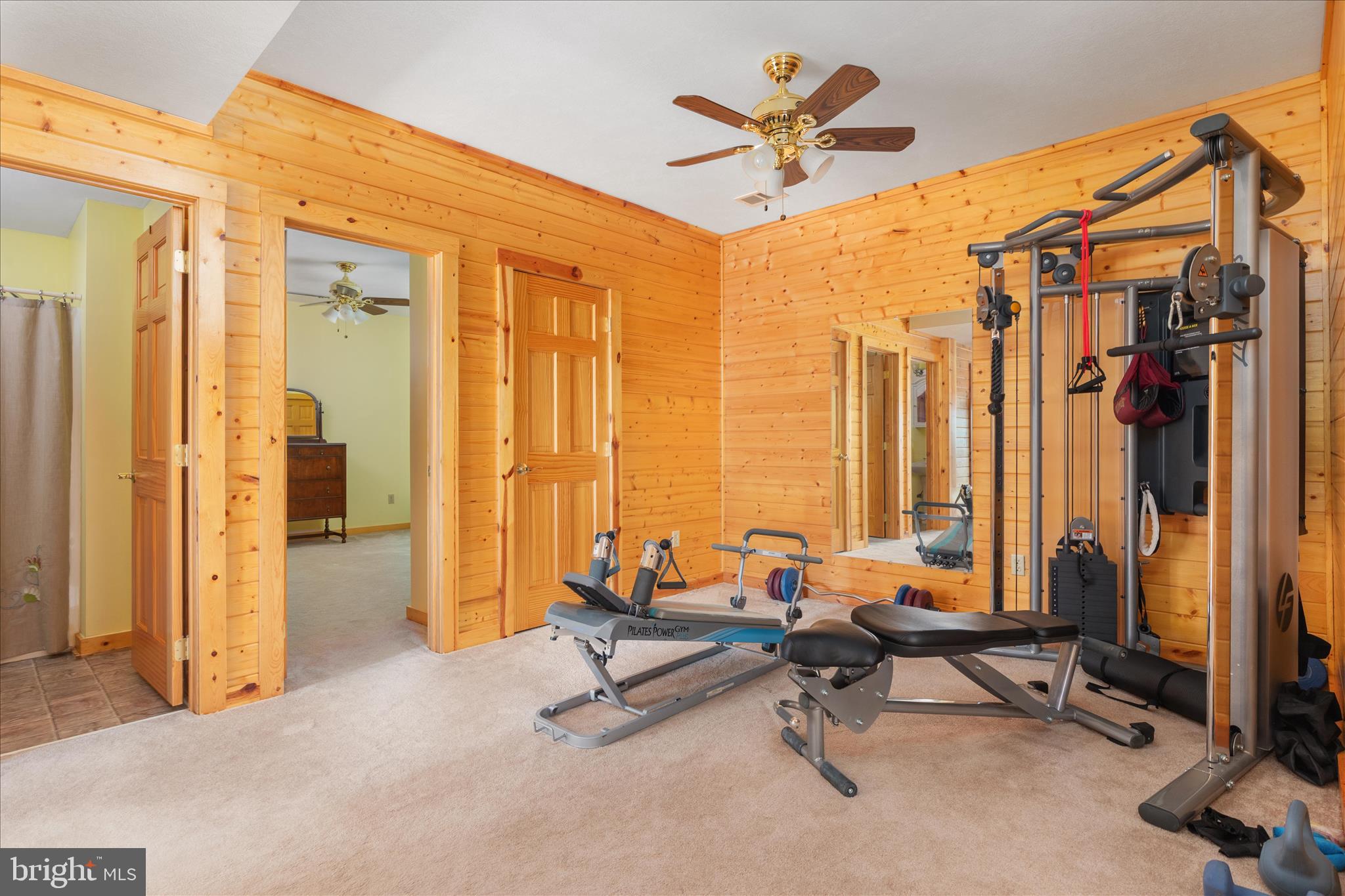 ASHTON WOODS - Residential