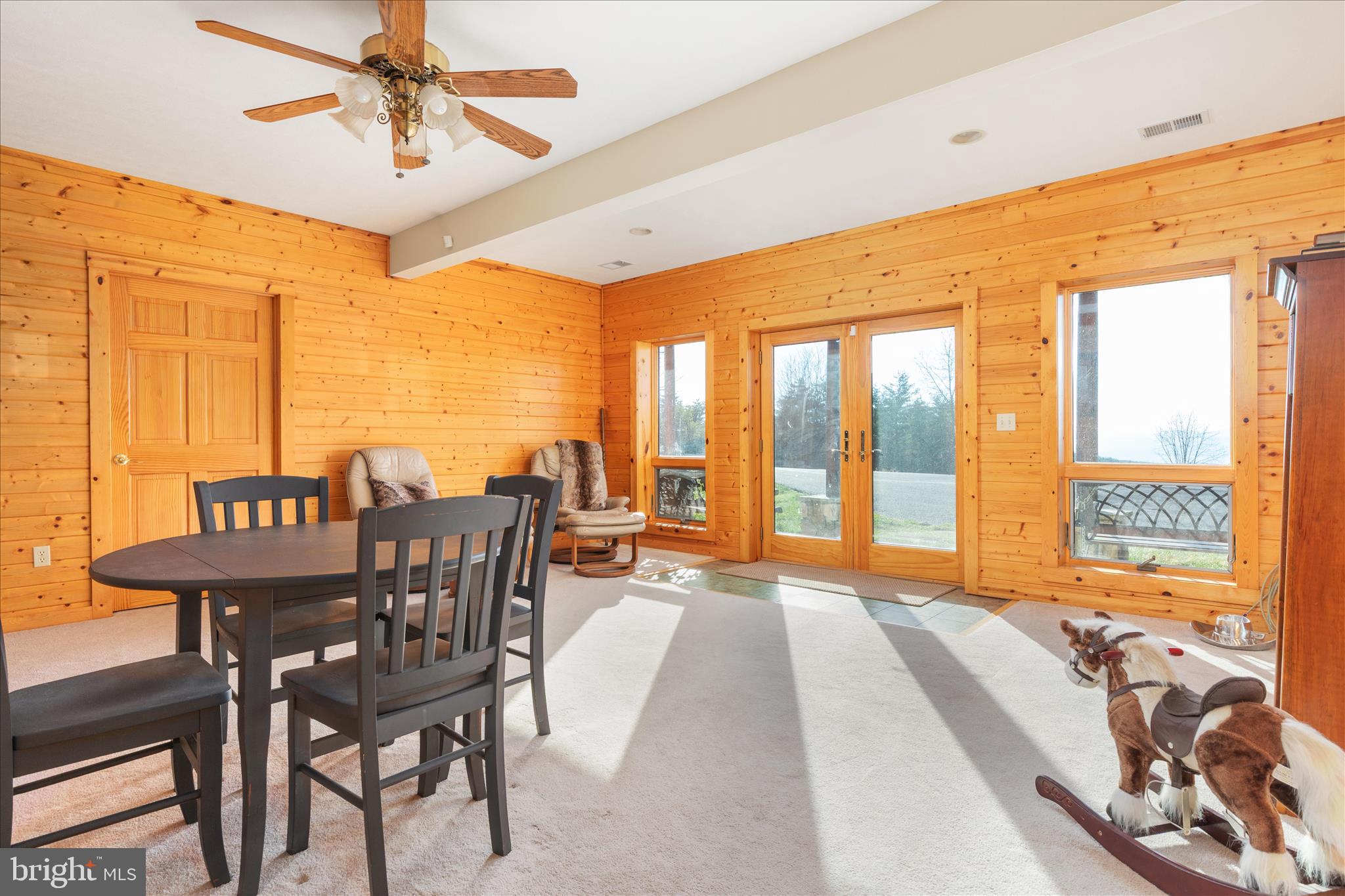 ASHTON WOODS - Residential