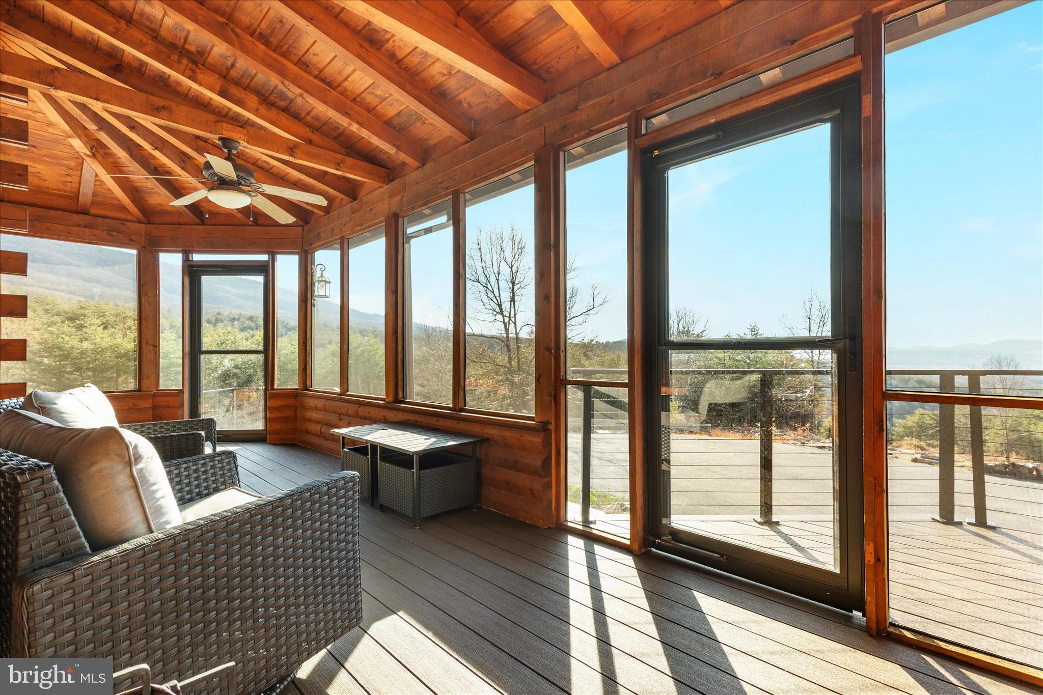 ASHTON WOODS - Residential