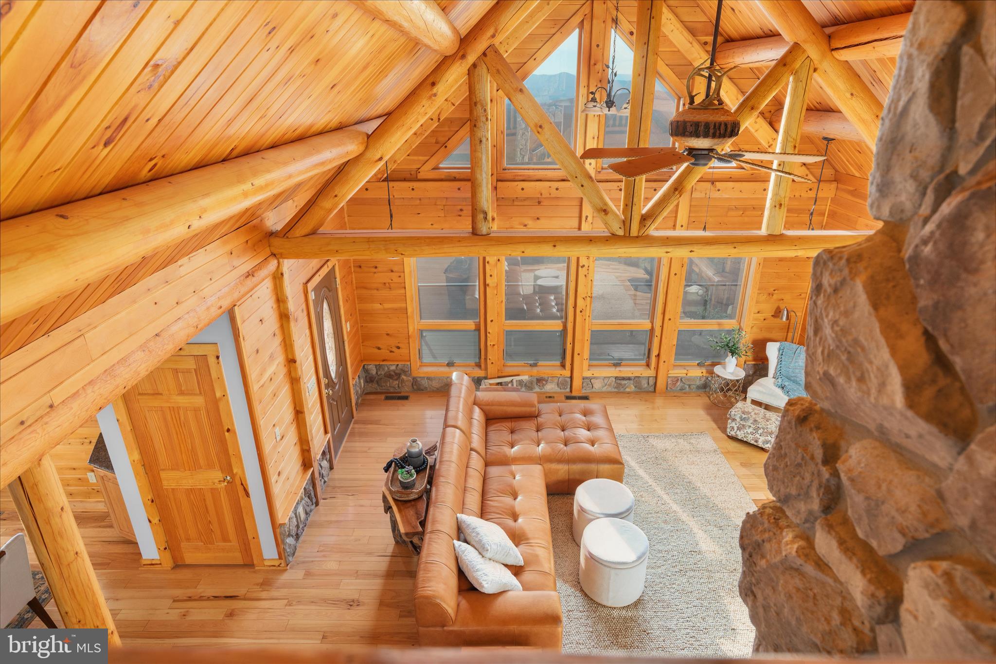 594 S BRANCH MOUNTAIN ROAD