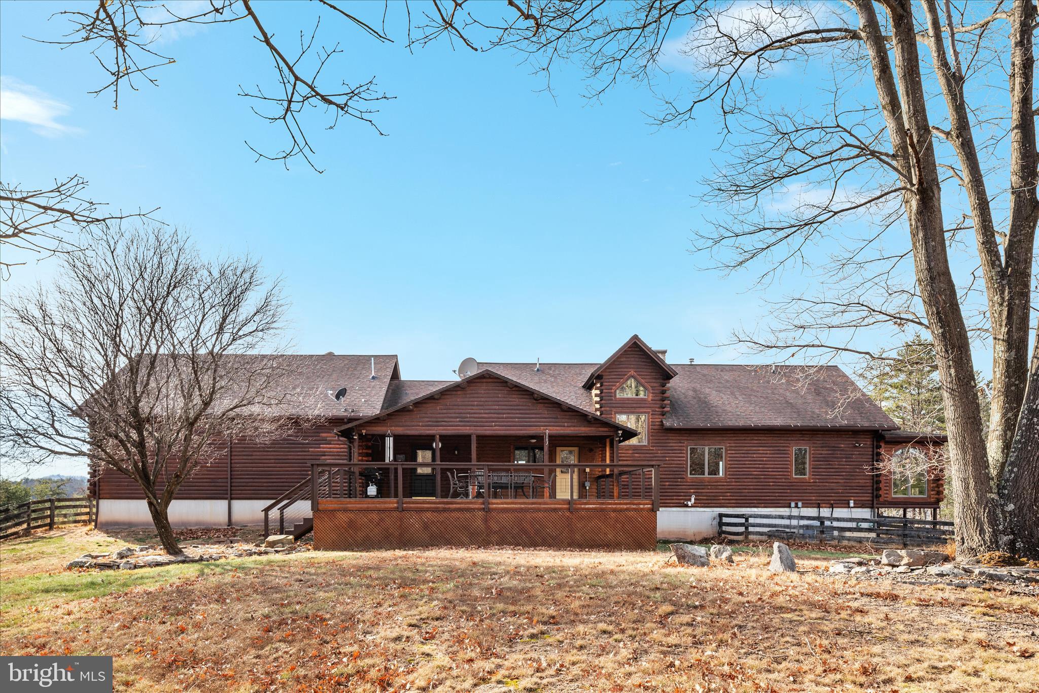 ASHTON WOODS - Residential