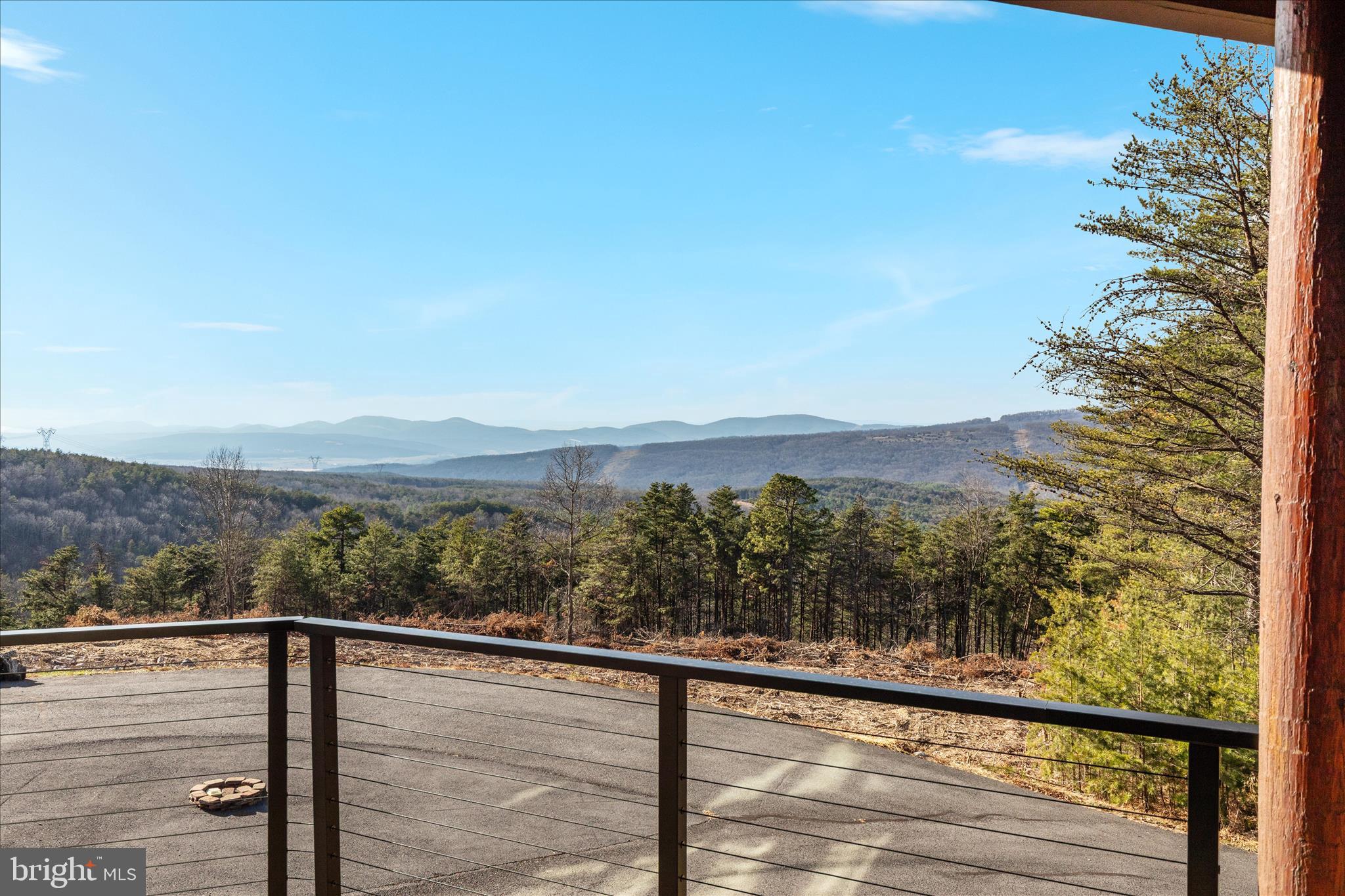 ASHTON WOODS - Residential