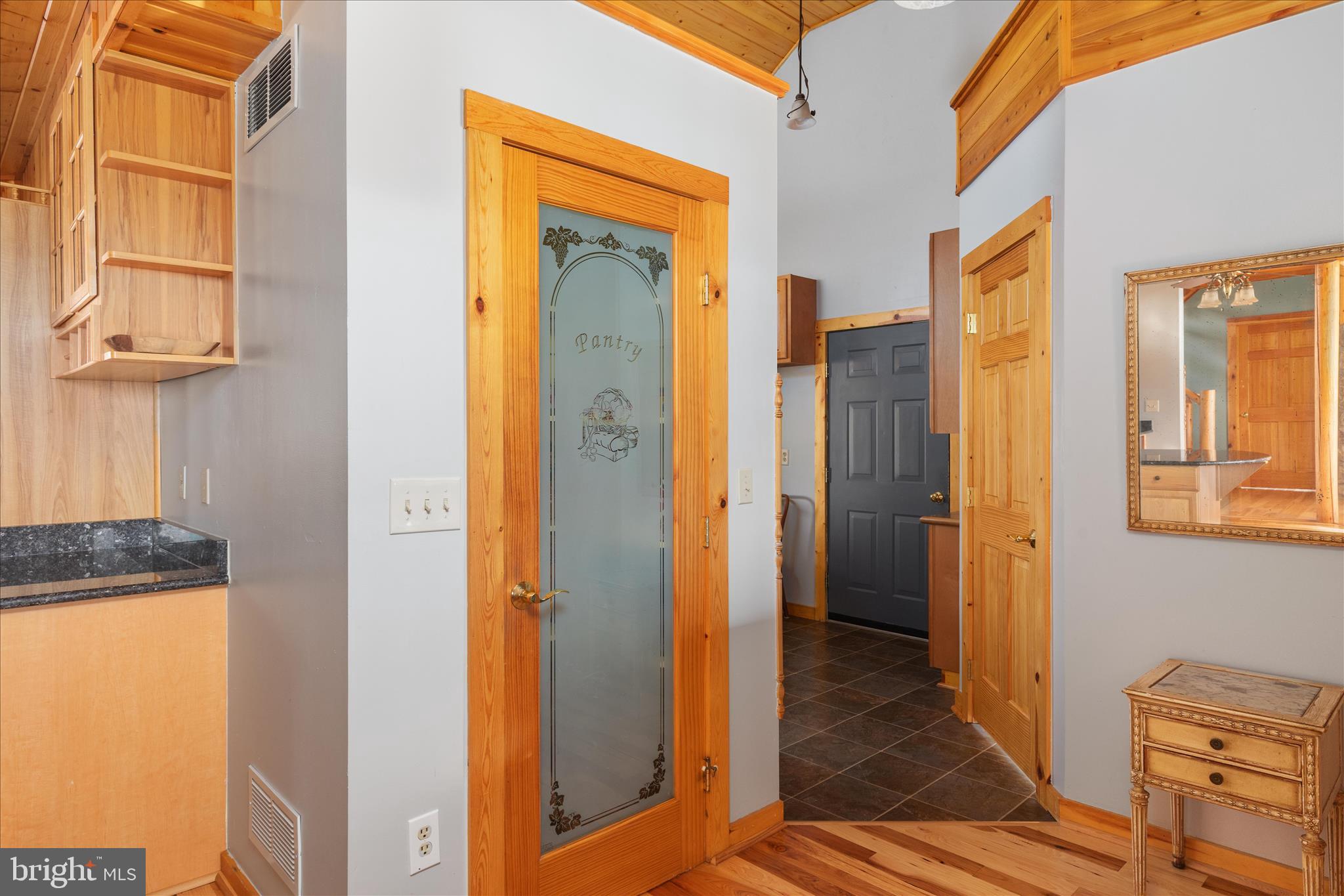 ASHTON WOODS - Residential