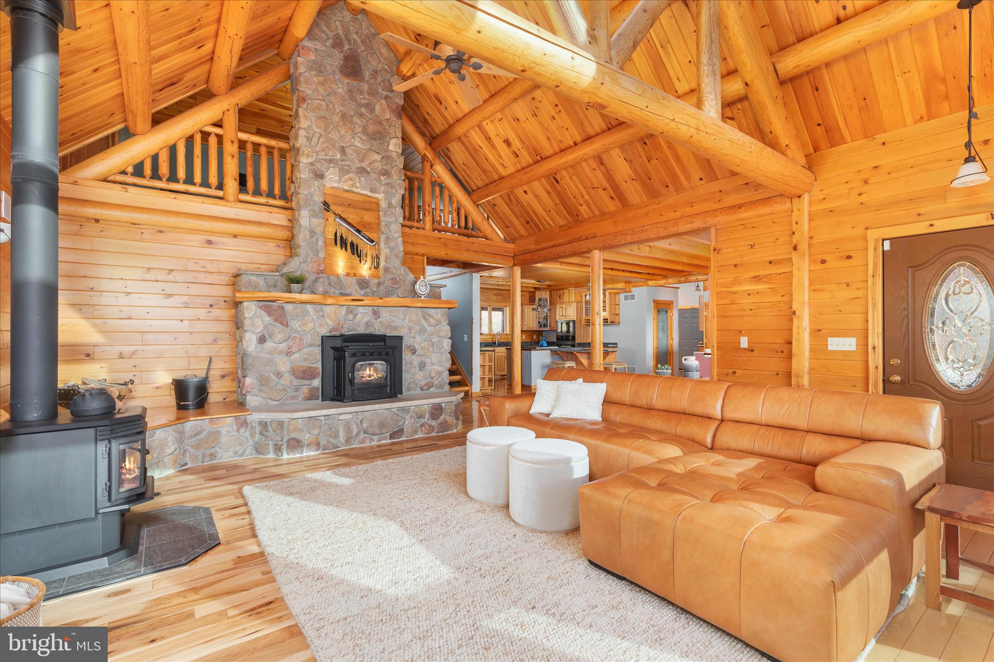 594 S BRANCH MOUNTAIN ROAD