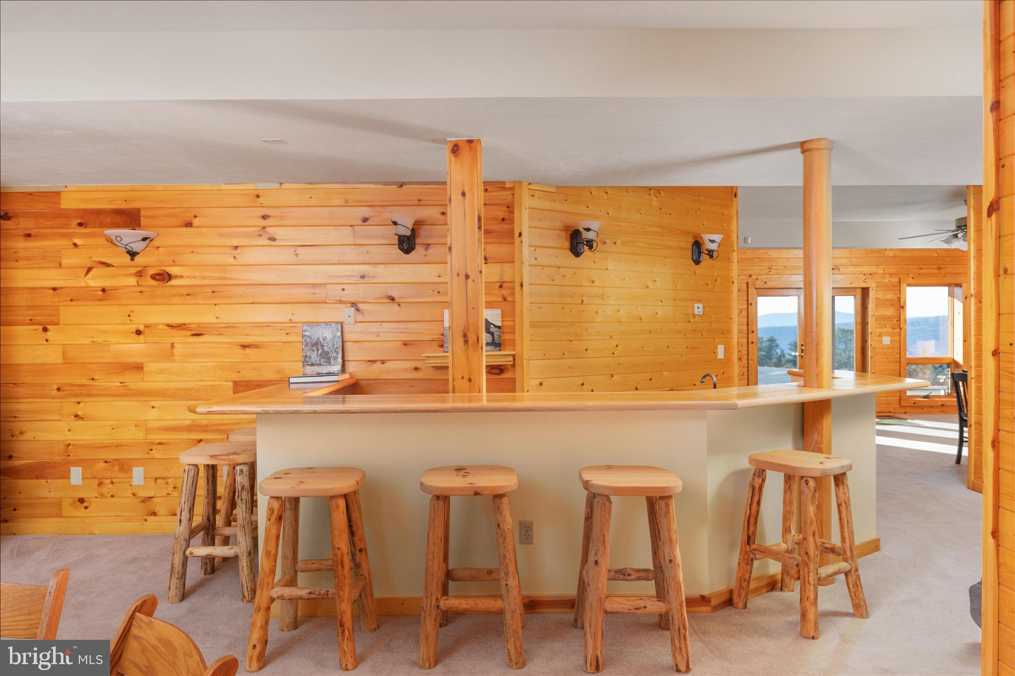 ASHTON WOODS - Residential