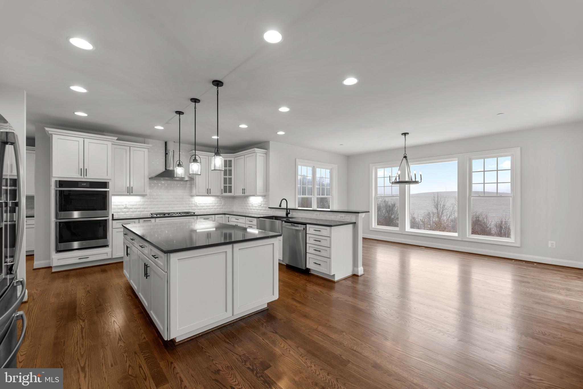 LANDENS RIDGE - Residential