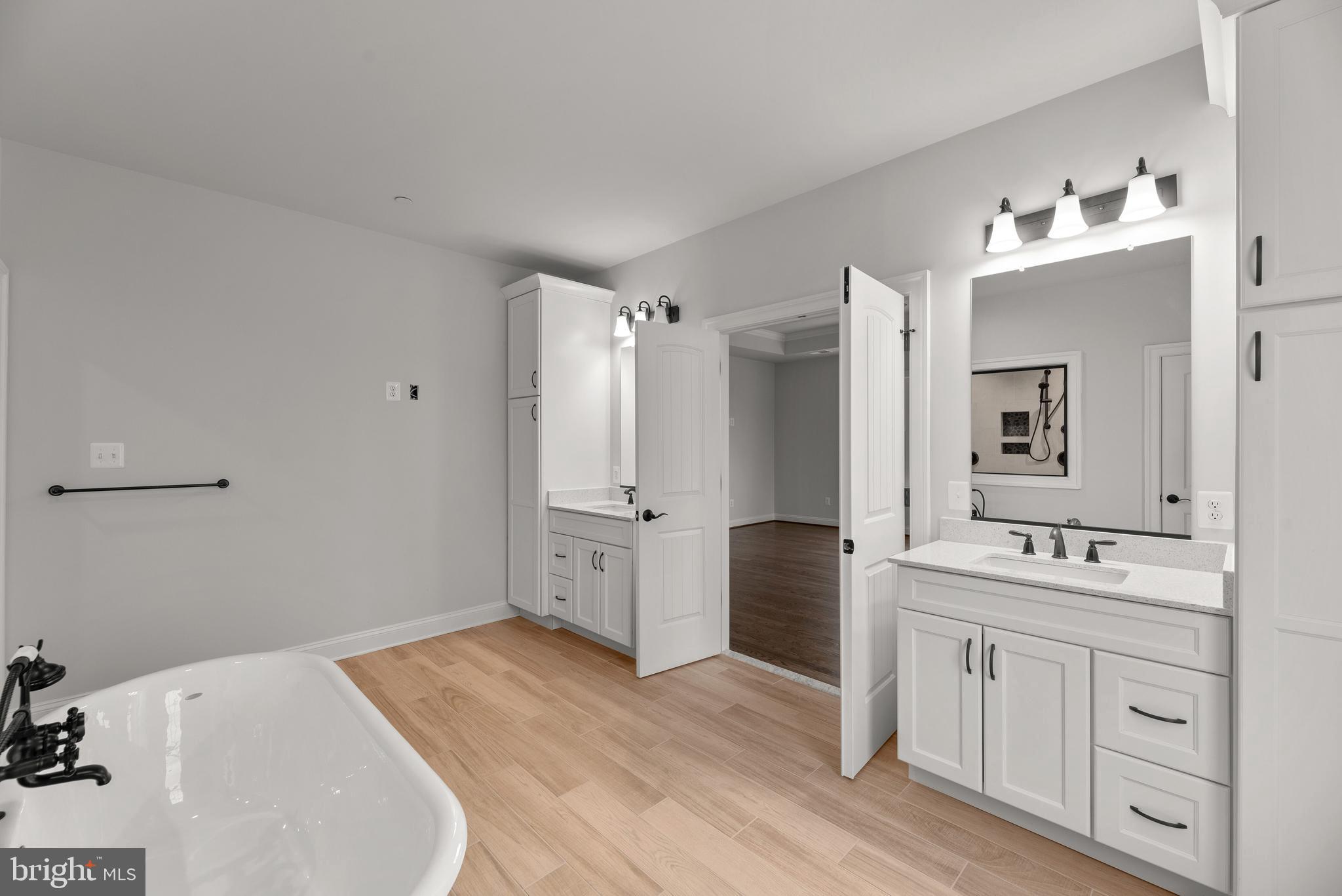 LANDENS RIDGE - Residential