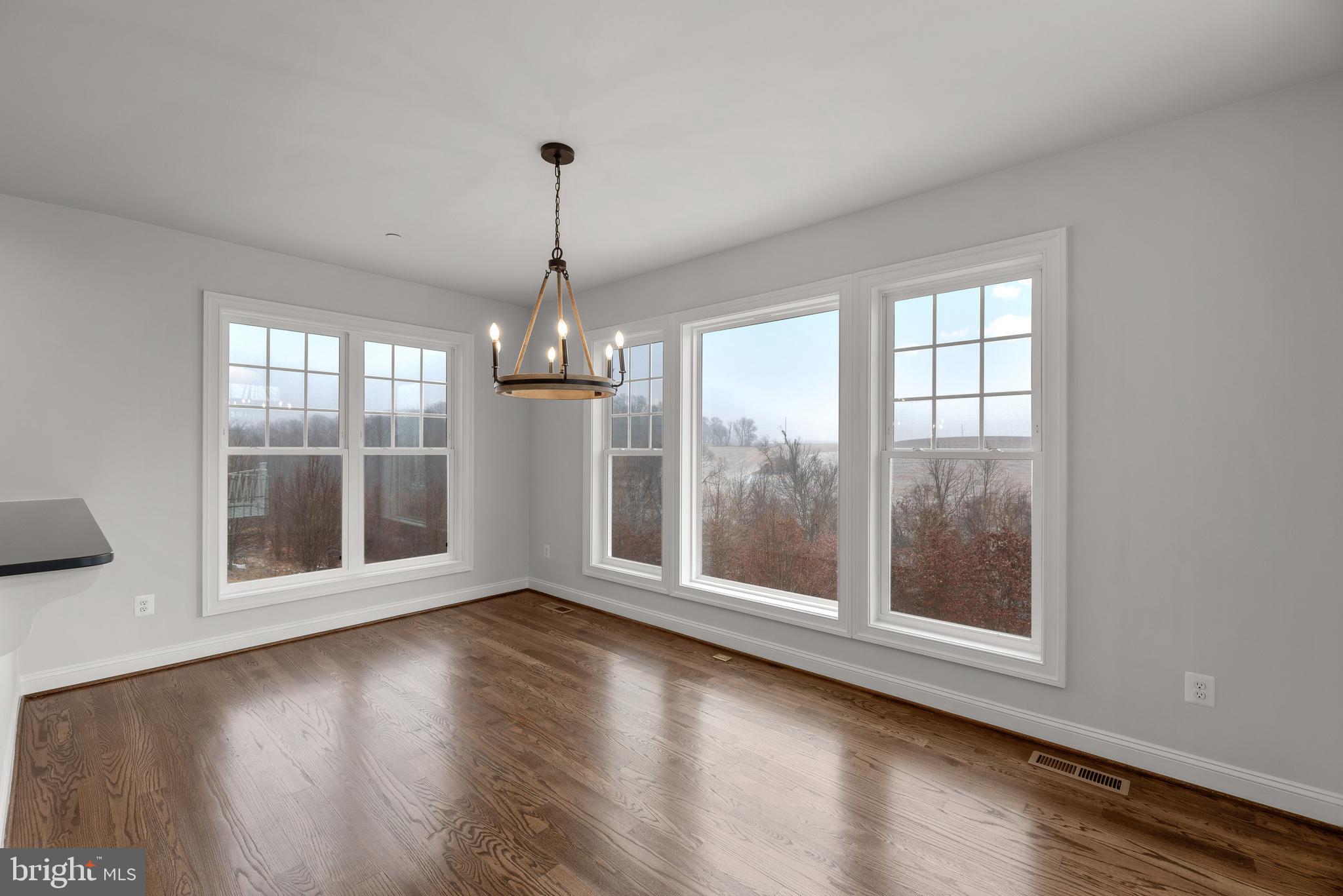 LANDENS RIDGE - Residential