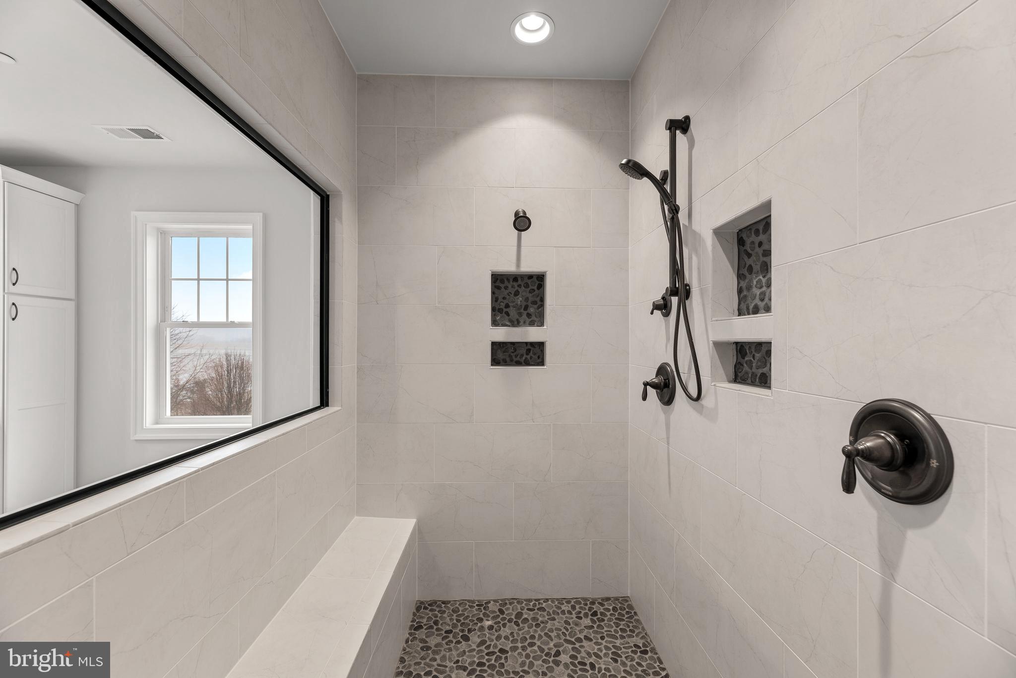 LANDENS RIDGE - Residential