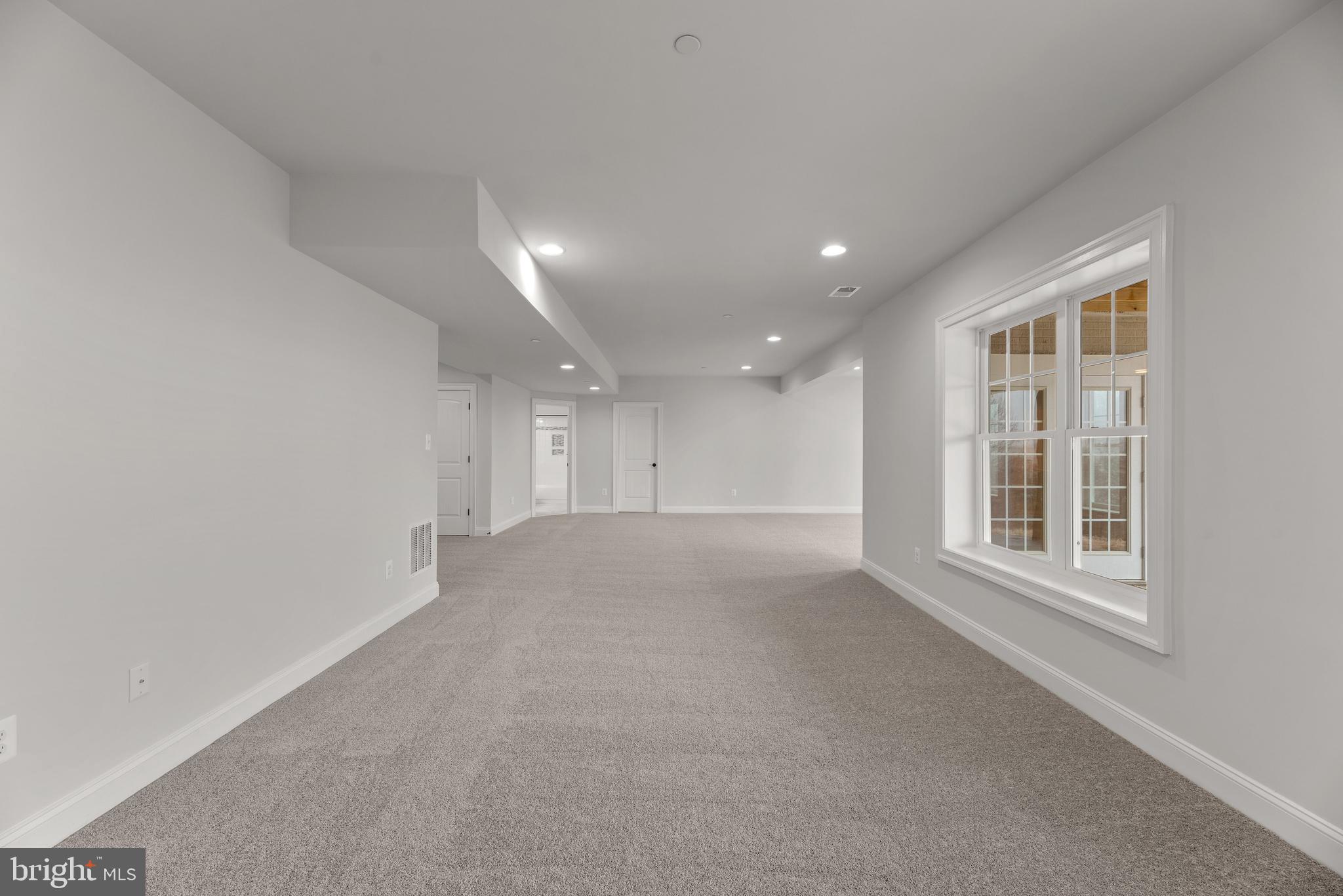 LANDENS RIDGE - Residential