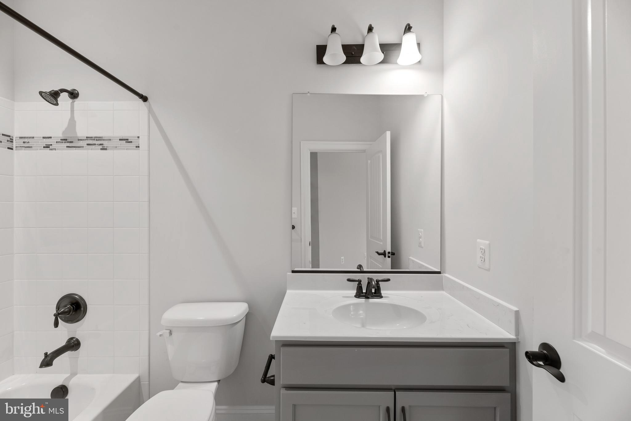 LANDENS RIDGE - Residential