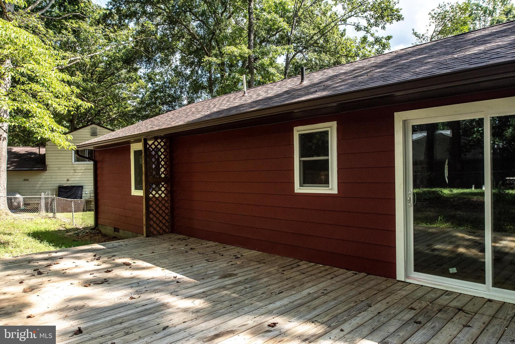 STONEYBROOKE - Residential