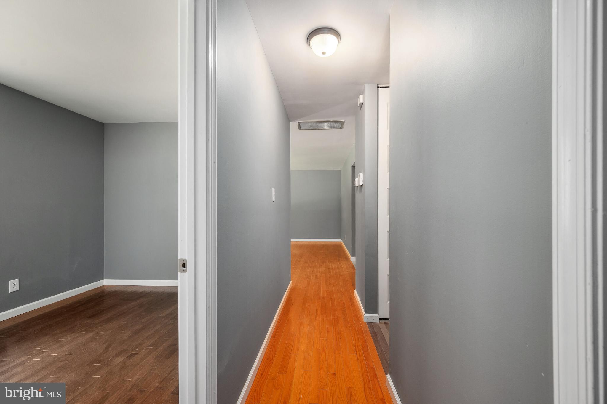 STONEYBROOKE - Residential