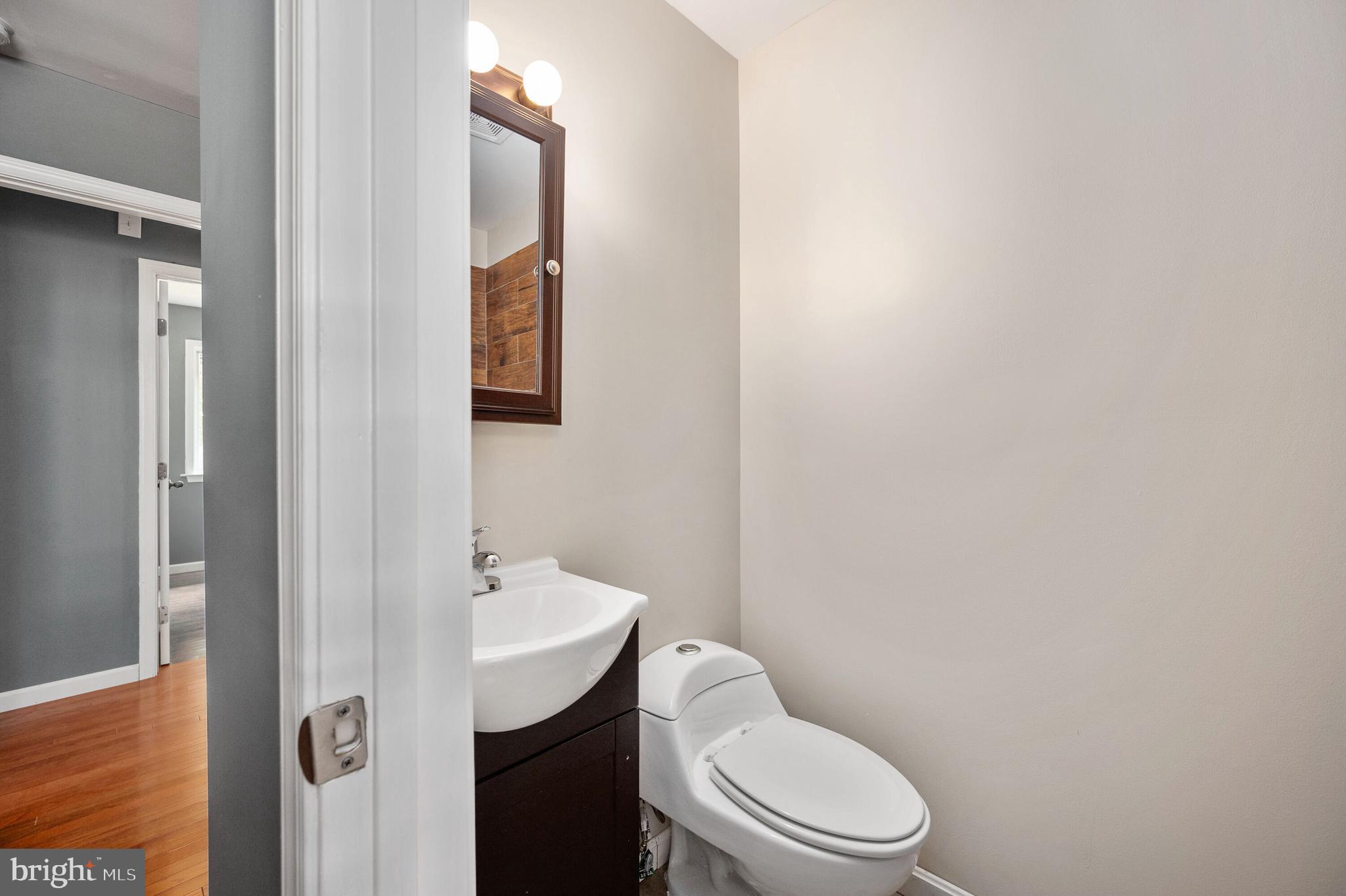 STONEYBROOKE - Residential