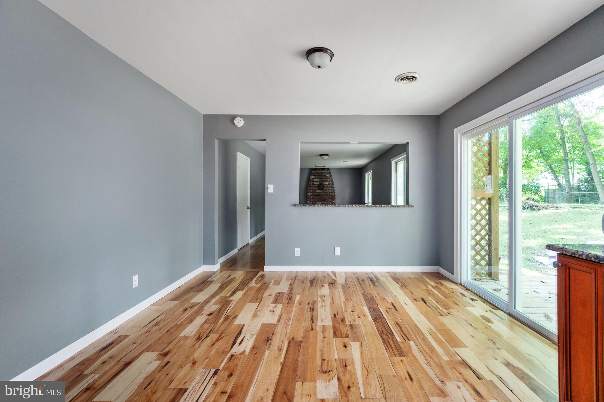 STONEYBROOKE - Residential