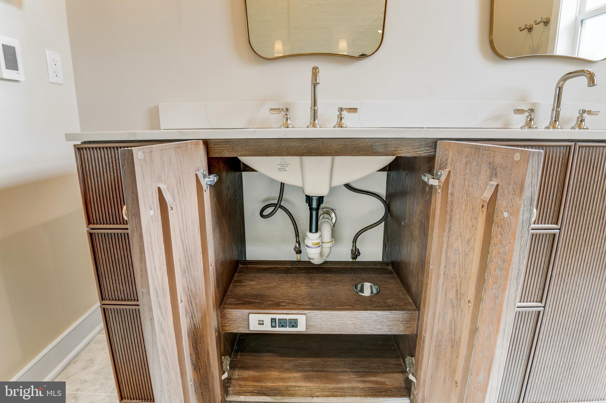 DOMINION HILLS - Residential