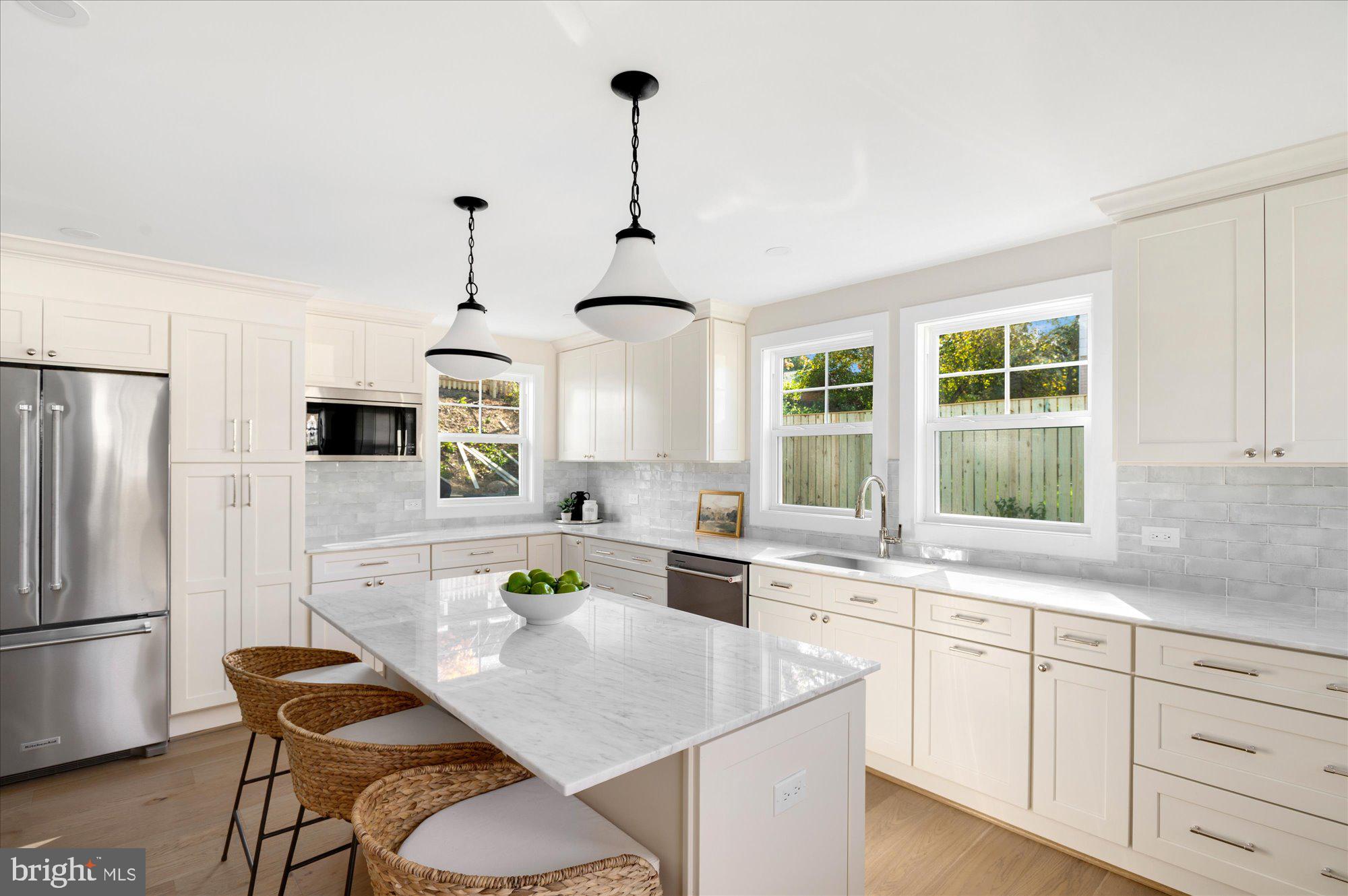 DOMINION HILLS - Residential