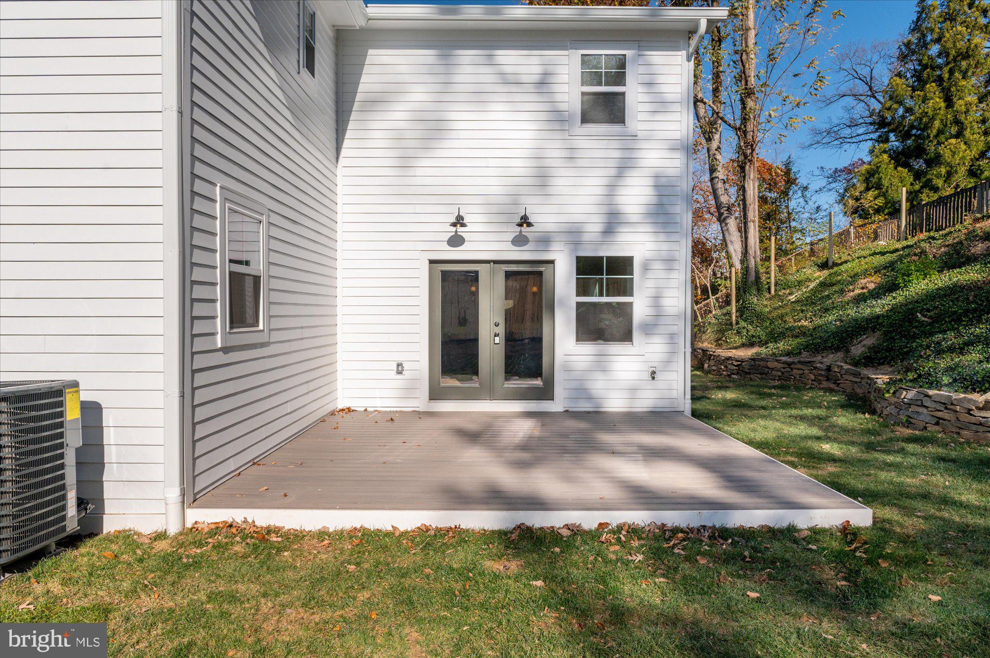 DOMINION HILLS - Residential